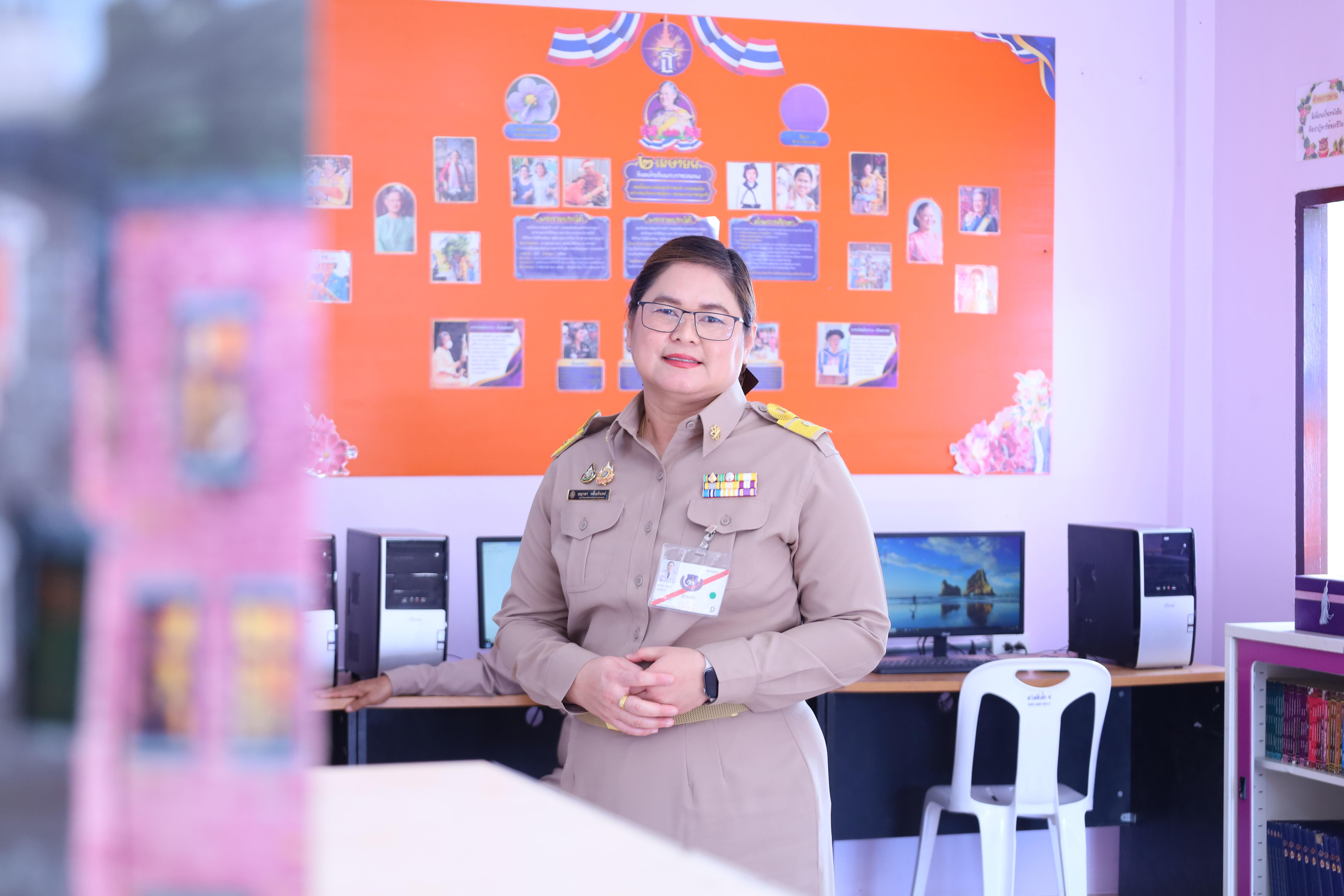 91. รับเสด็จฯ สมเด็จพระกนิษฐาธิราชเจ้า กรมสมเด็จพระเทพรัตนราชสุดาฯ สยามบรมราชกุมารี