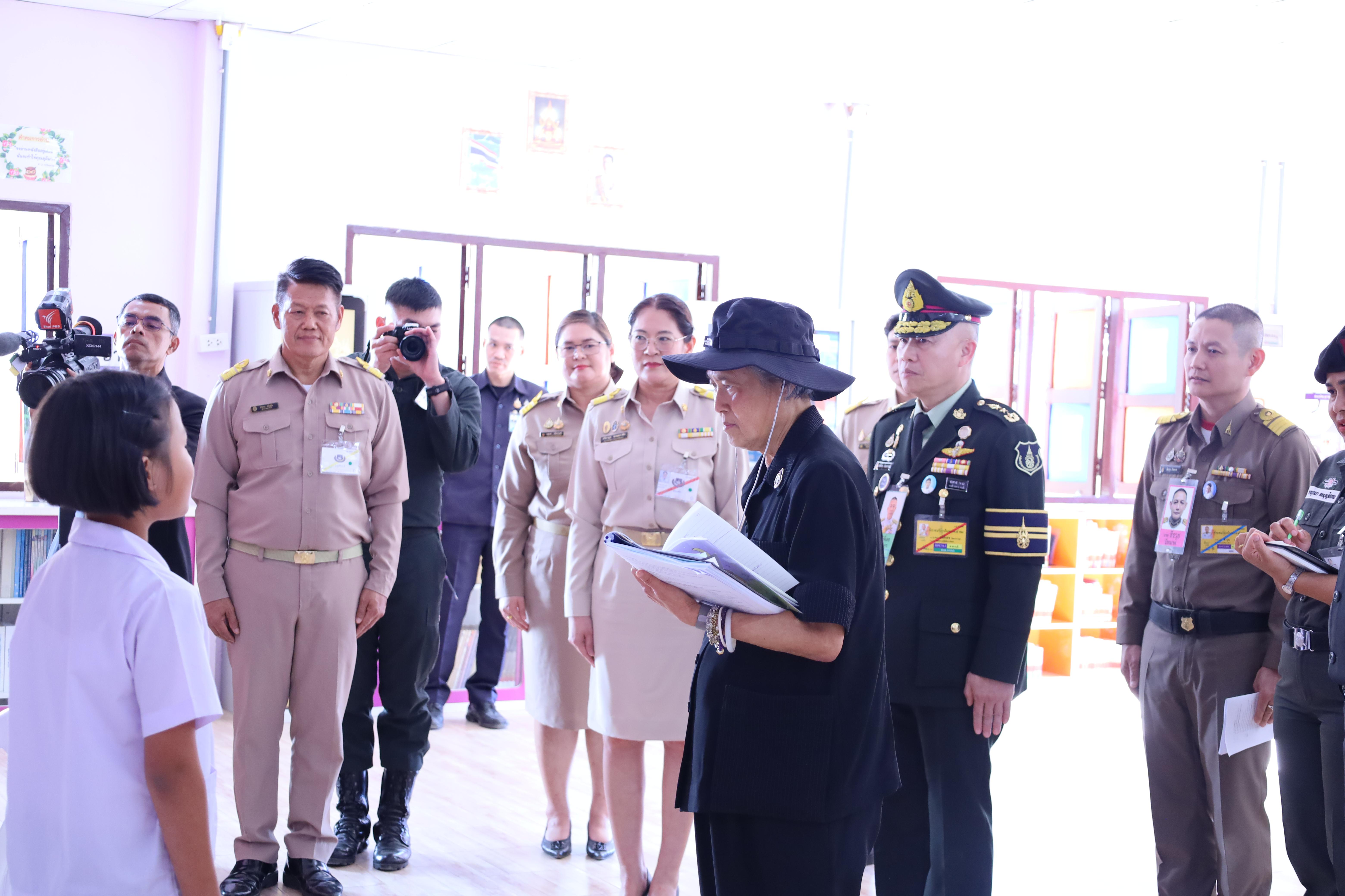 99. รับเสด็จฯ สมเด็จพระกนิษฐาธิราชเจ้า กรมสมเด็จพระเทพรัตนราชสุดาฯ สยามบรมราชกุมารี