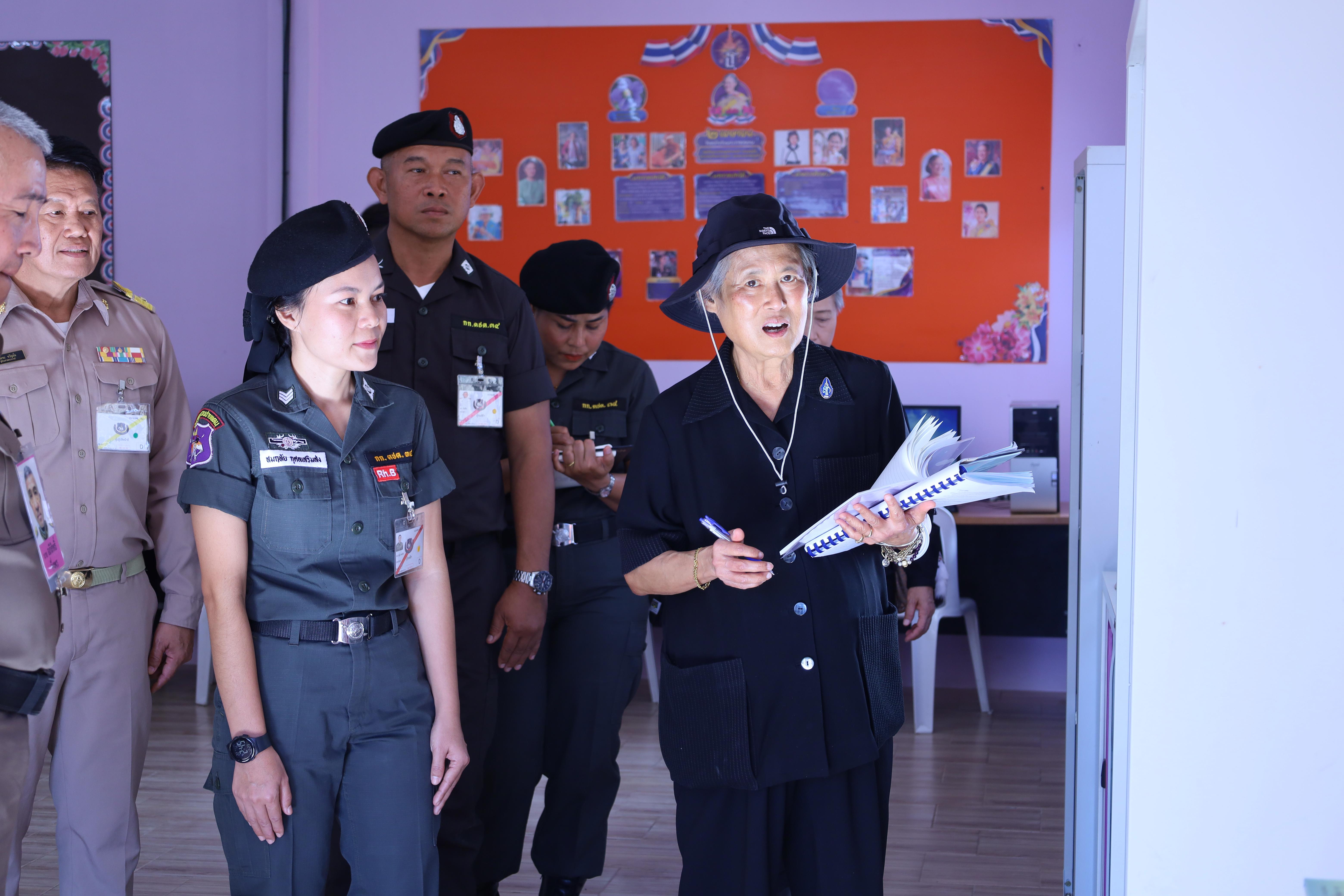 108. รับเสด็จฯ สมเด็จพระกนิษฐาธิราชเจ้า กรมสมเด็จพระเทพรัตนราชสุดาฯ สยามบรมราชกุมารี