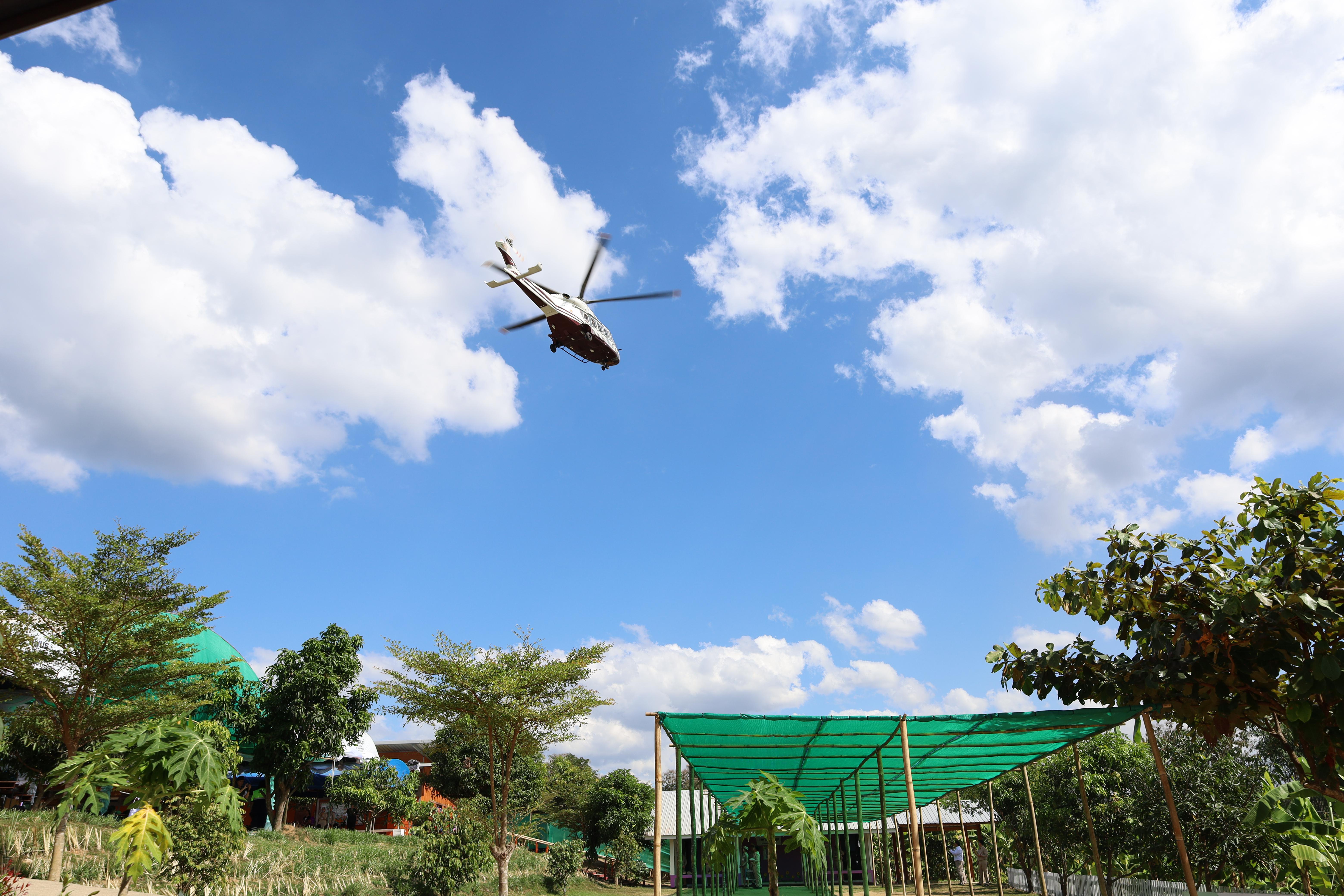 141. รับเสด็จฯ สมเด็จพระกนิษฐาธิราชเจ้า กรมสมเด็จพระเทพรัตนราชสุดาฯ สยามบรมราชกุมารี