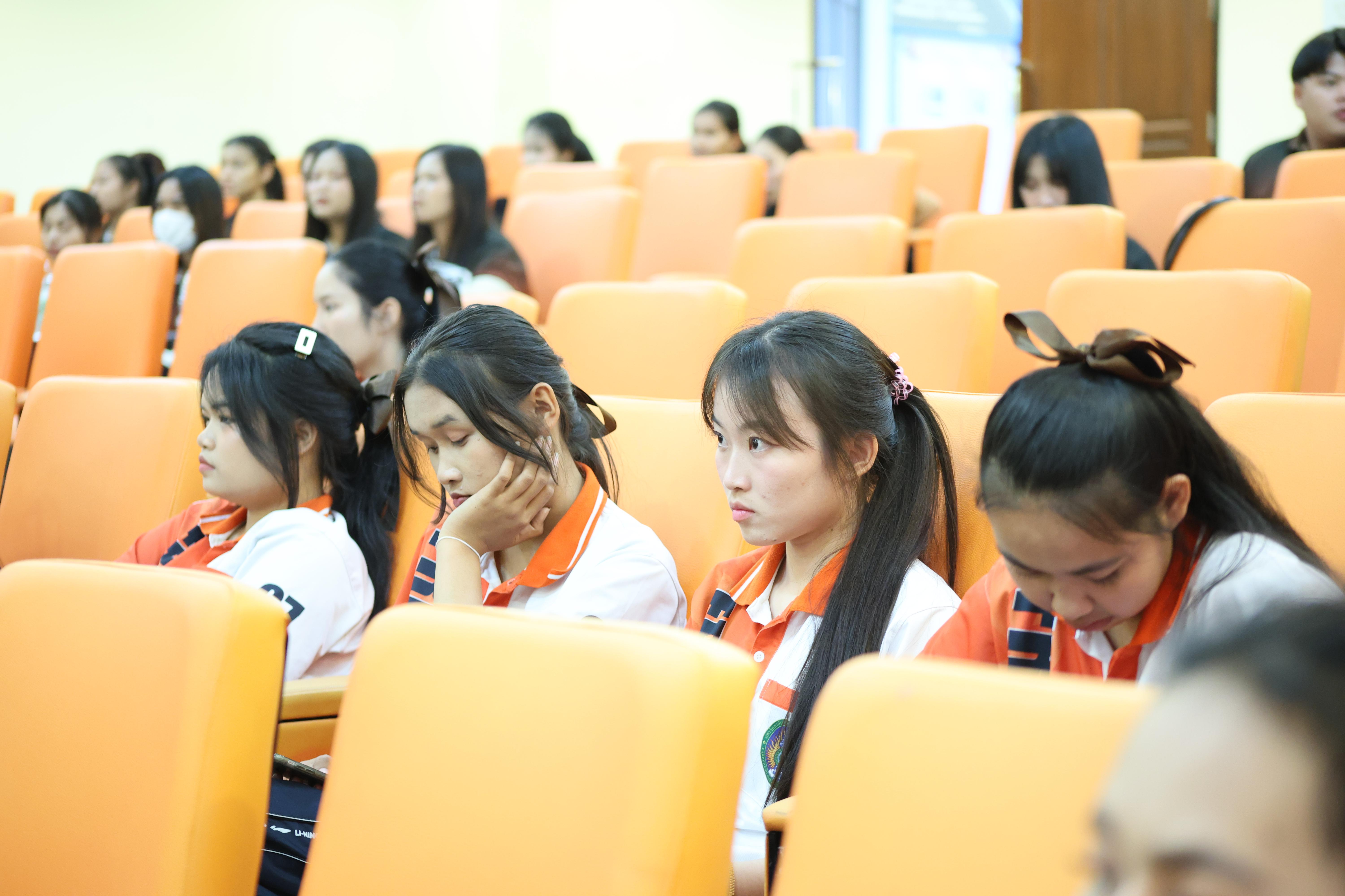 73. กิจกรรมการแข่งขันตอบปัญหาสังคมศึกษา ประจำปี2569