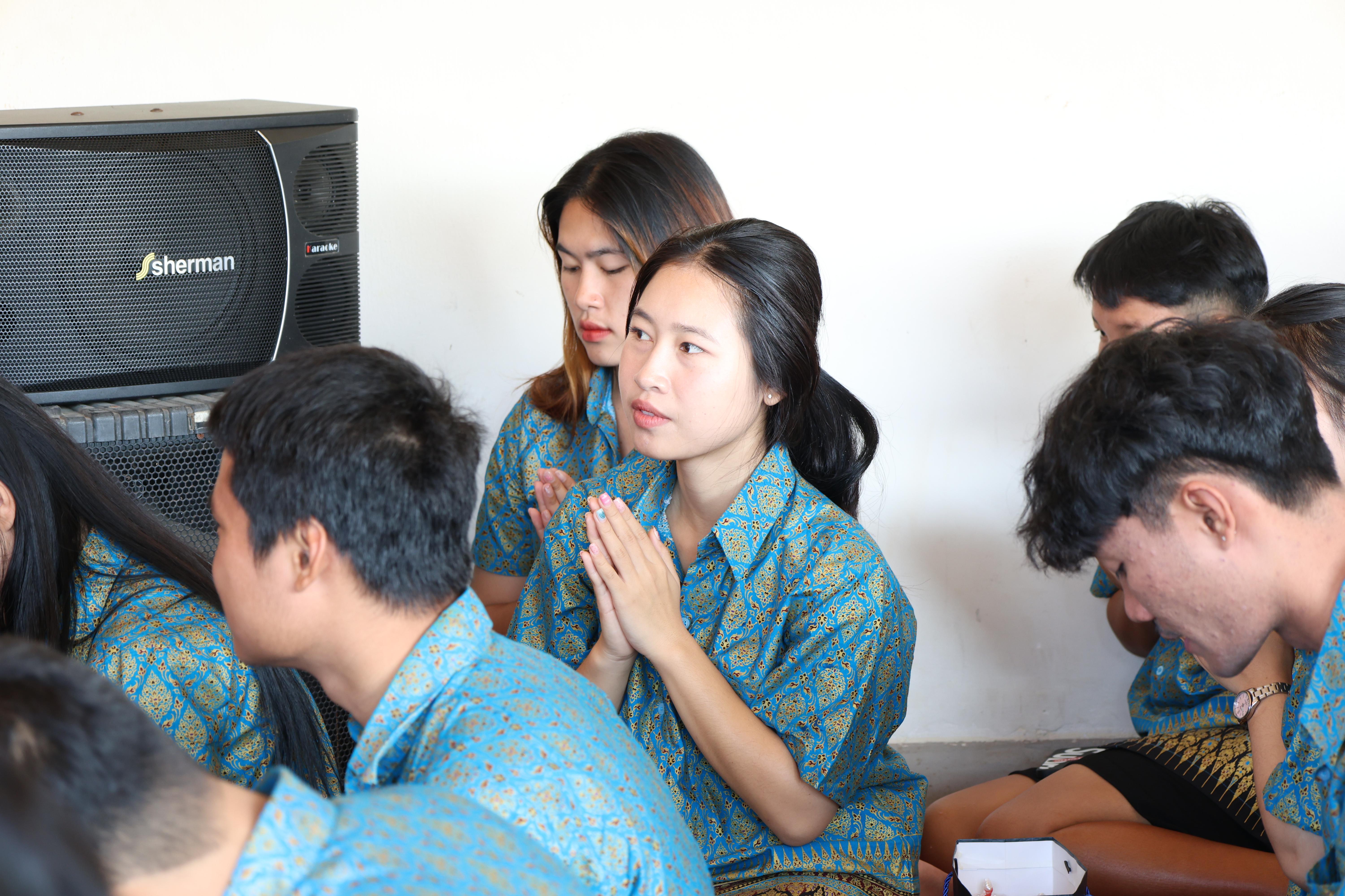 51. ทำบุญปีใหม่โปรแกรมวิชาพลศึกษา