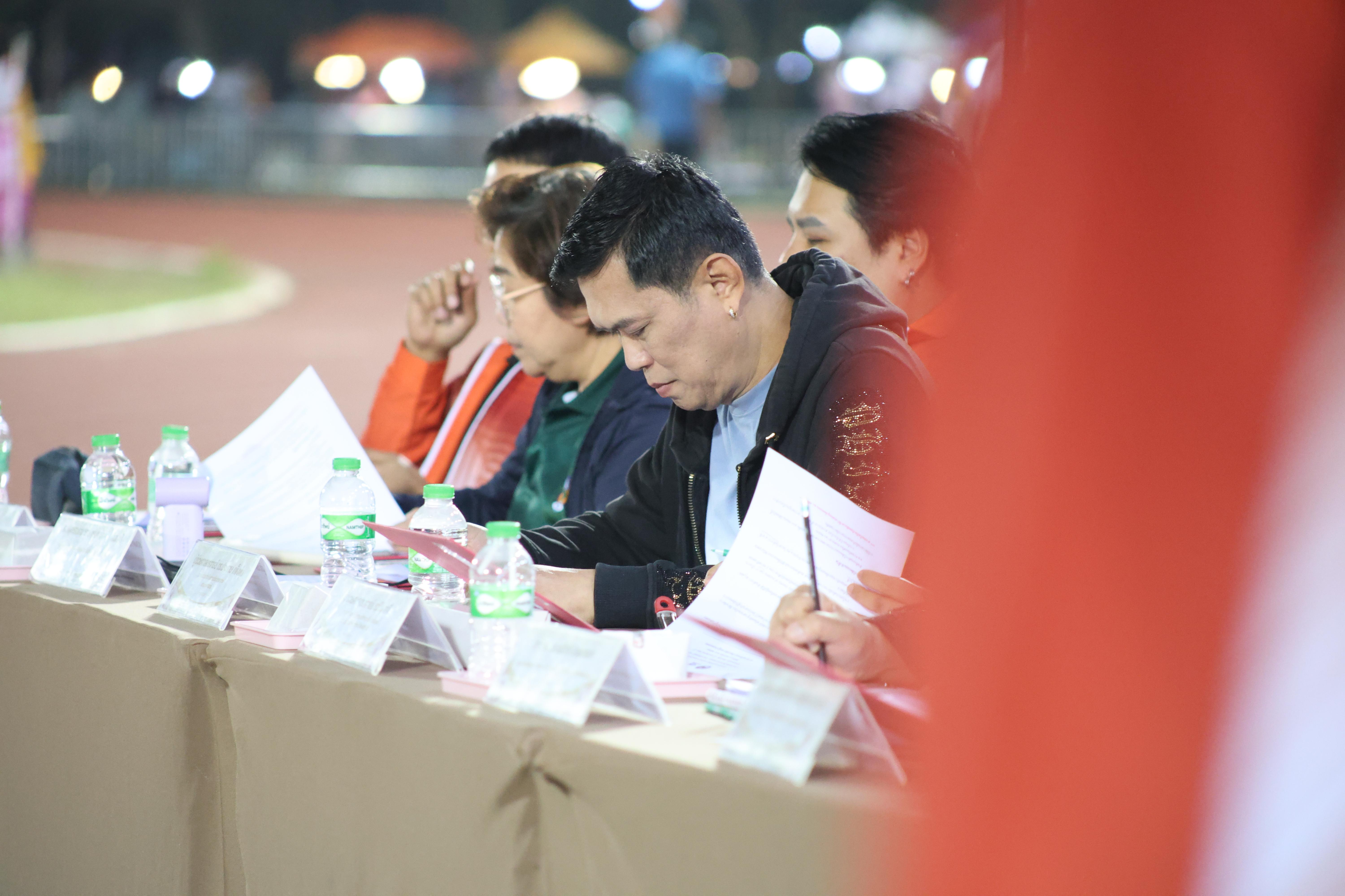 113. กีฬาปลาบึกเกมส์ University Identity of students Gen z