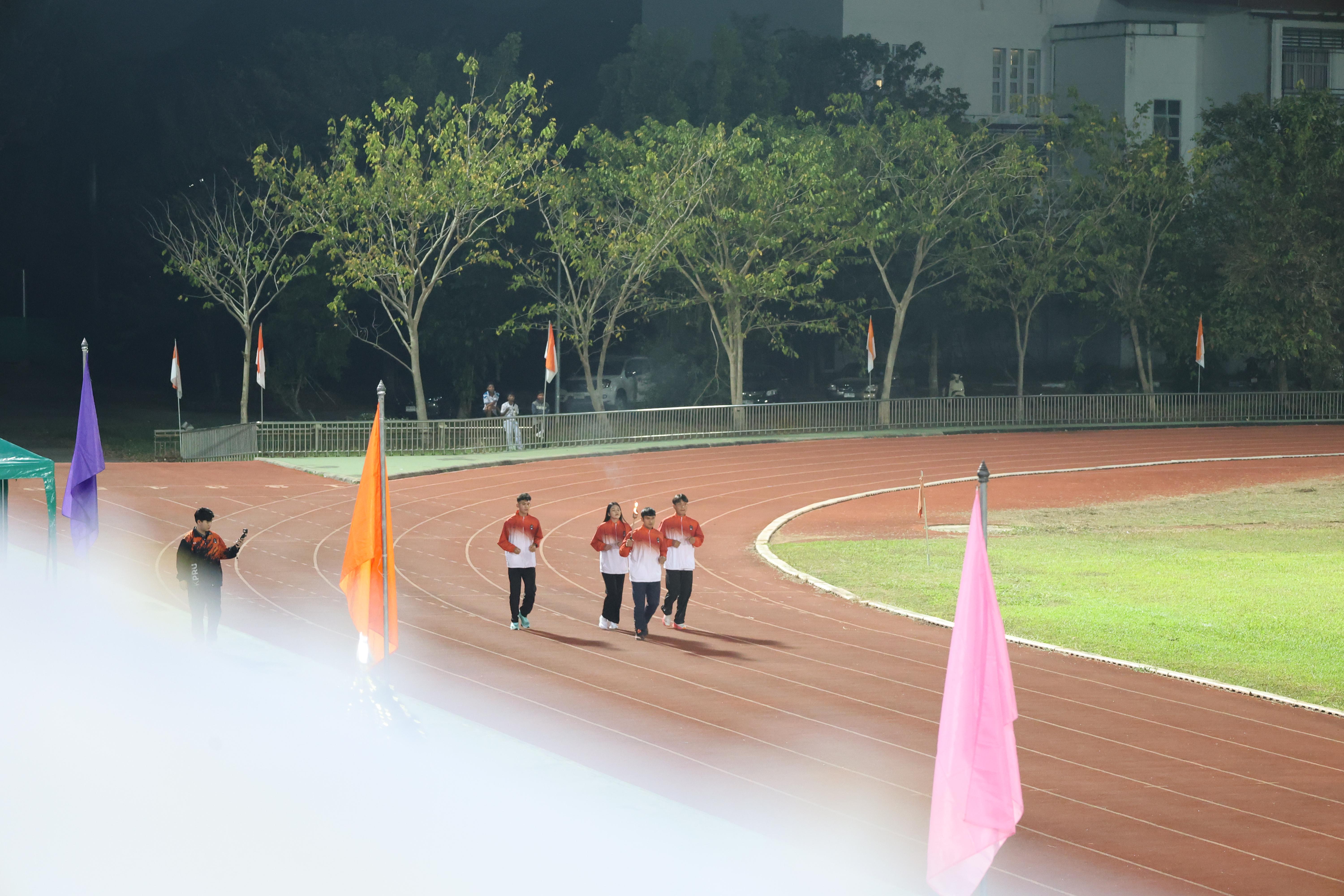 125. กีฬาปลาบึกเกมส์ University Identity of students Gen z