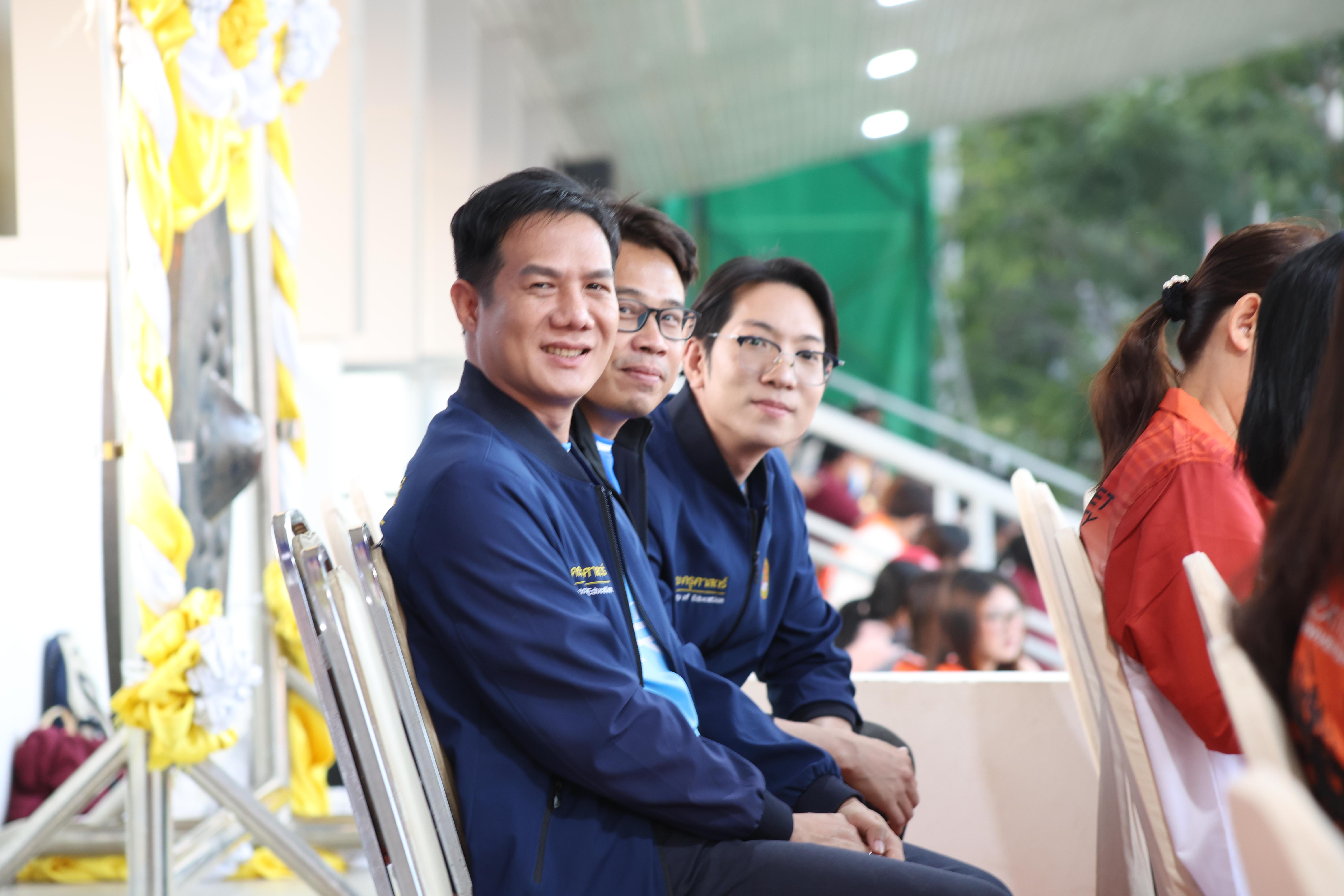 142. กีฬาปลาบึกเกมส์ University Identity of students Gen z