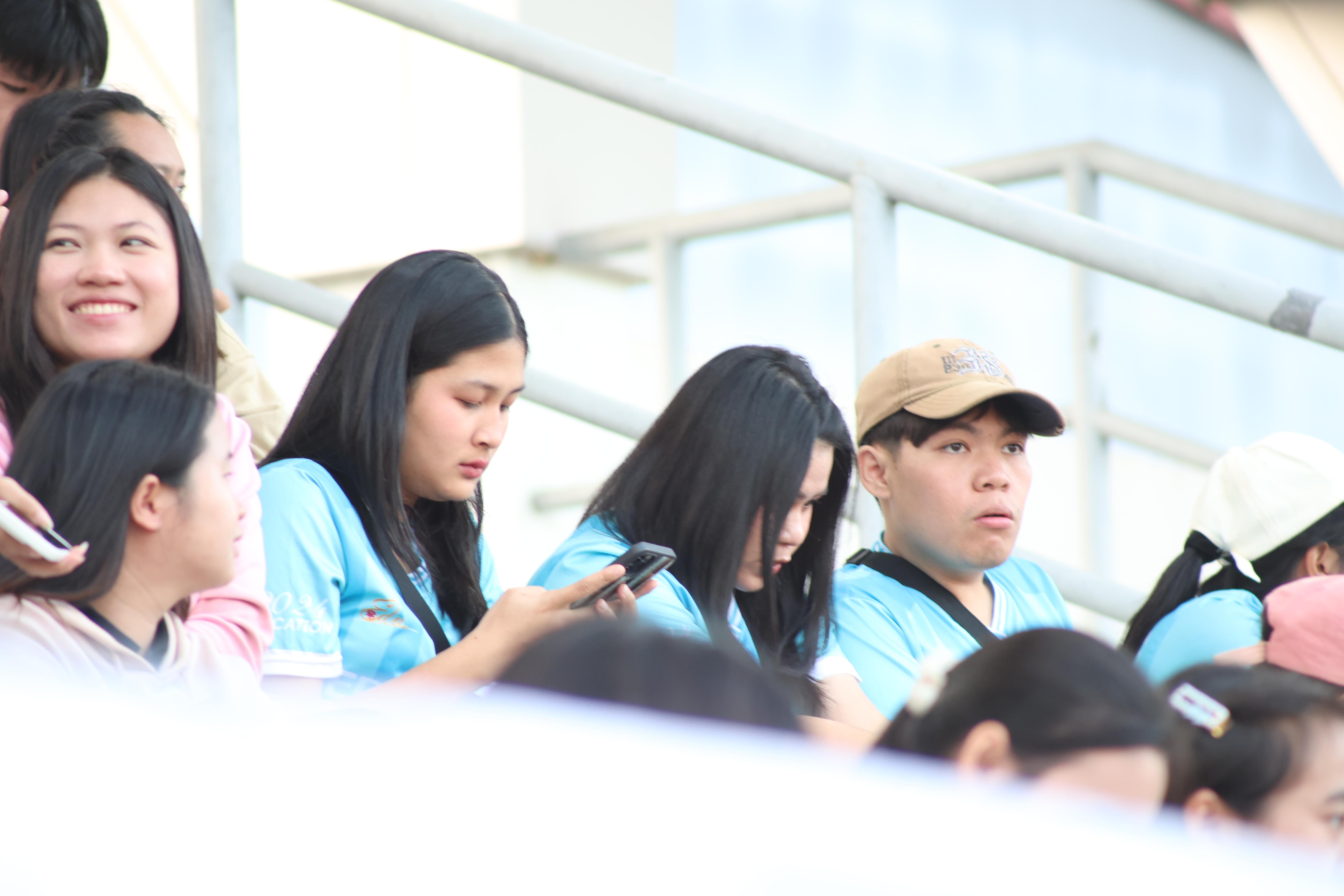 150. กีฬาปลาบึกเกมส์ University Identity of students Gen z