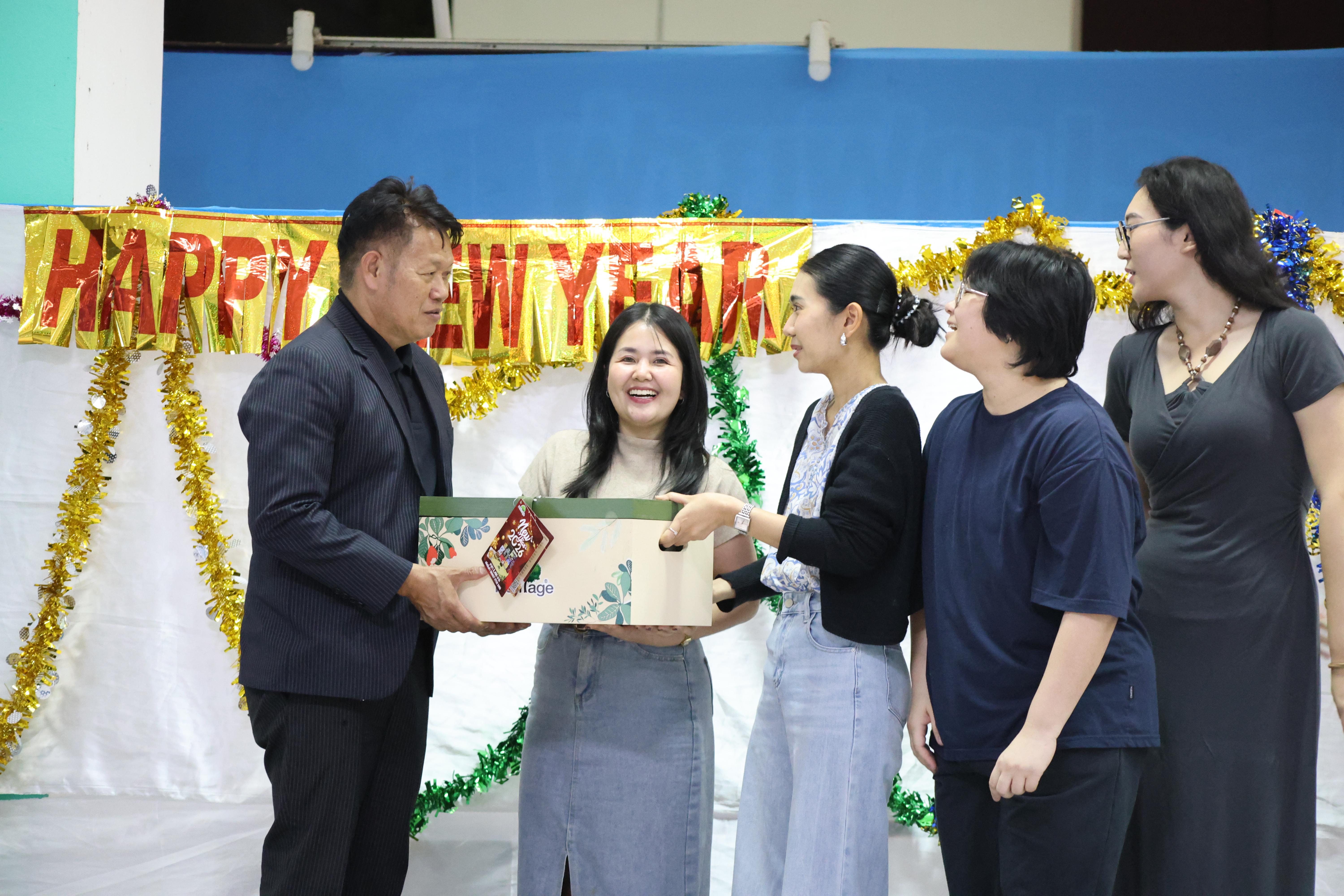 123. EDU สังสรรค์ปีใหม่ สวัสดีปีม้า