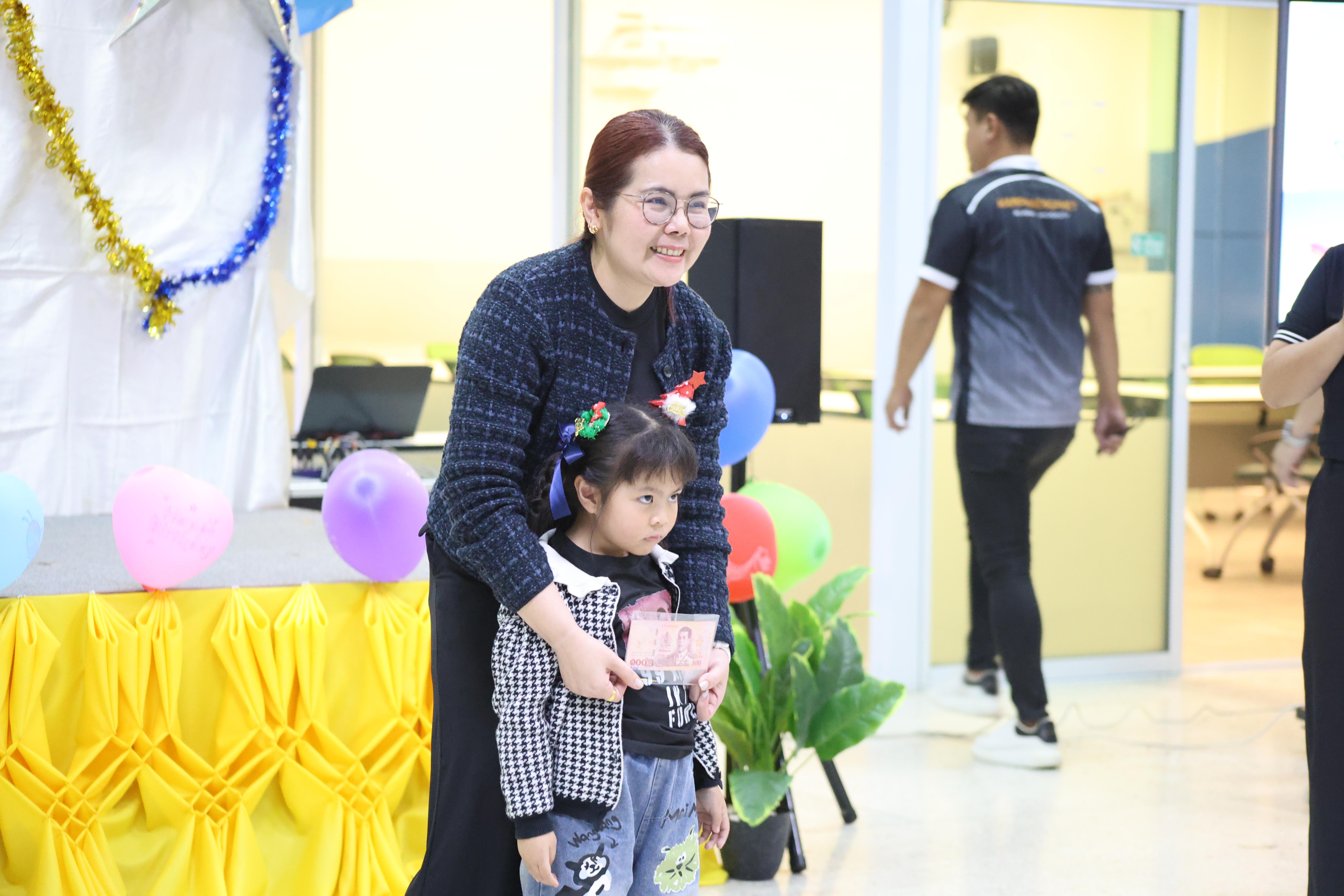 137. EDU สังสรรค์ปีใหม่ สวัสดีปีม้า