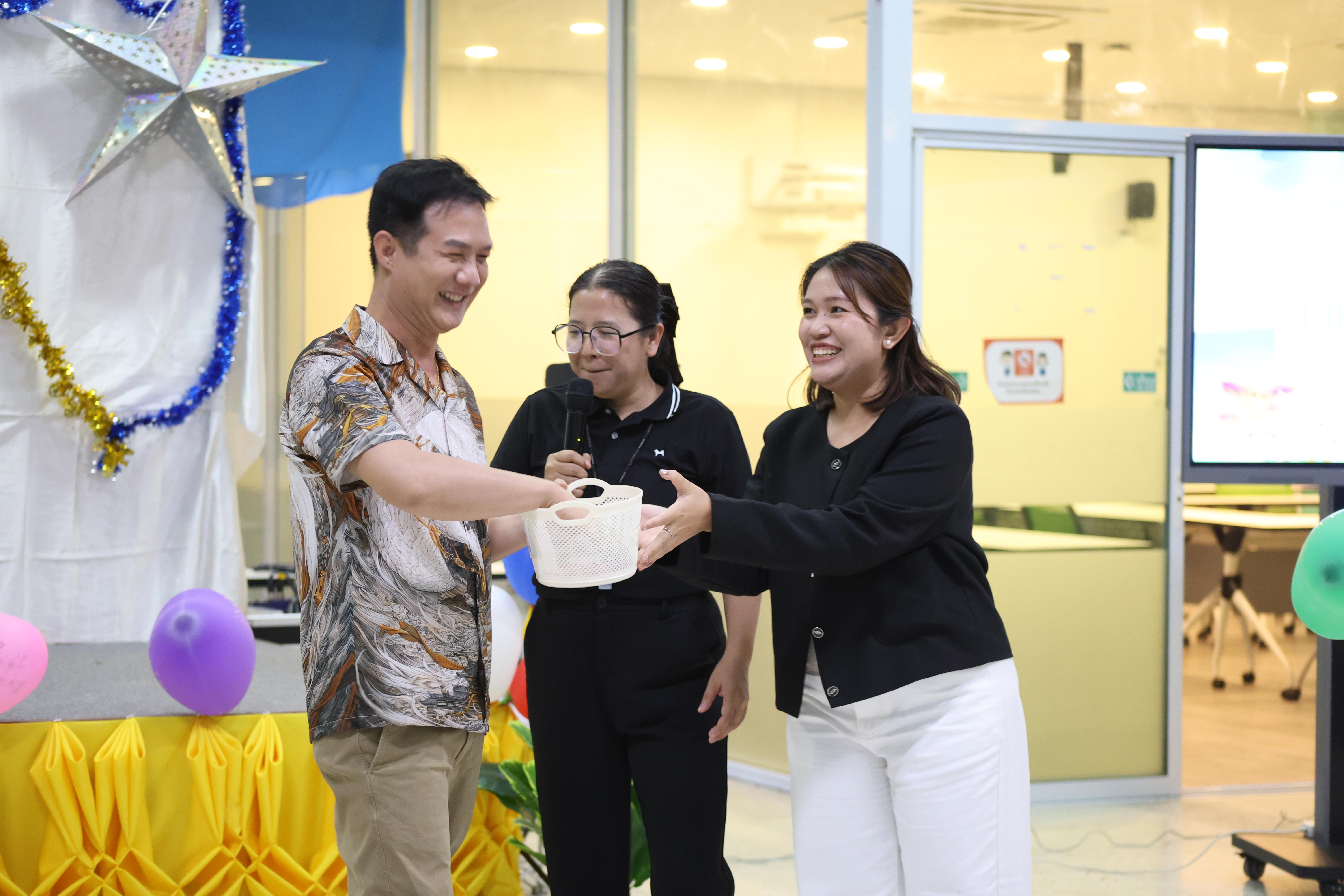 143. EDU สังสรรค์ปีใหม่ สวัสดีปีม้า