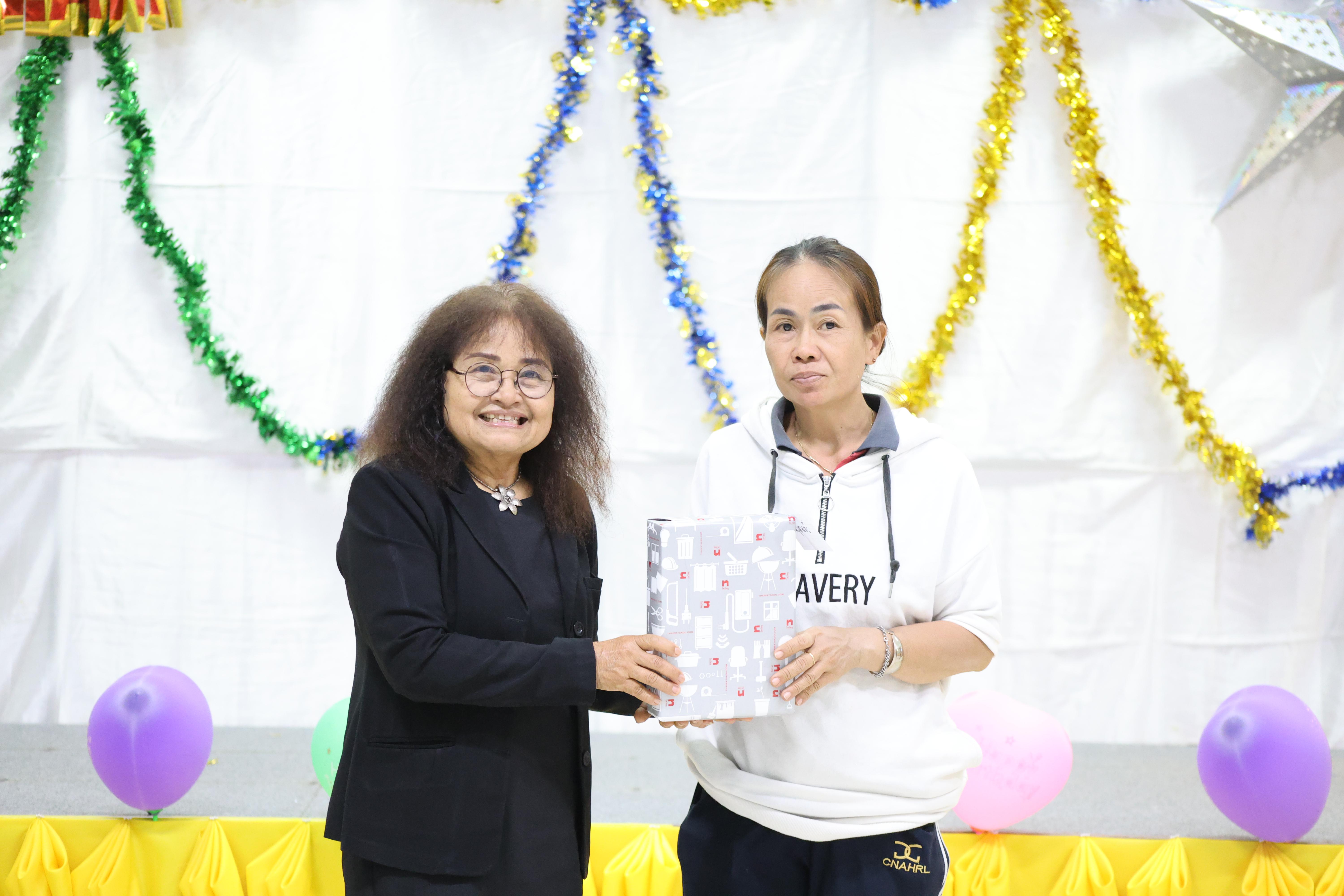 212. EDU สังสรรค์ปีใหม่ สวัสดีปีม้า