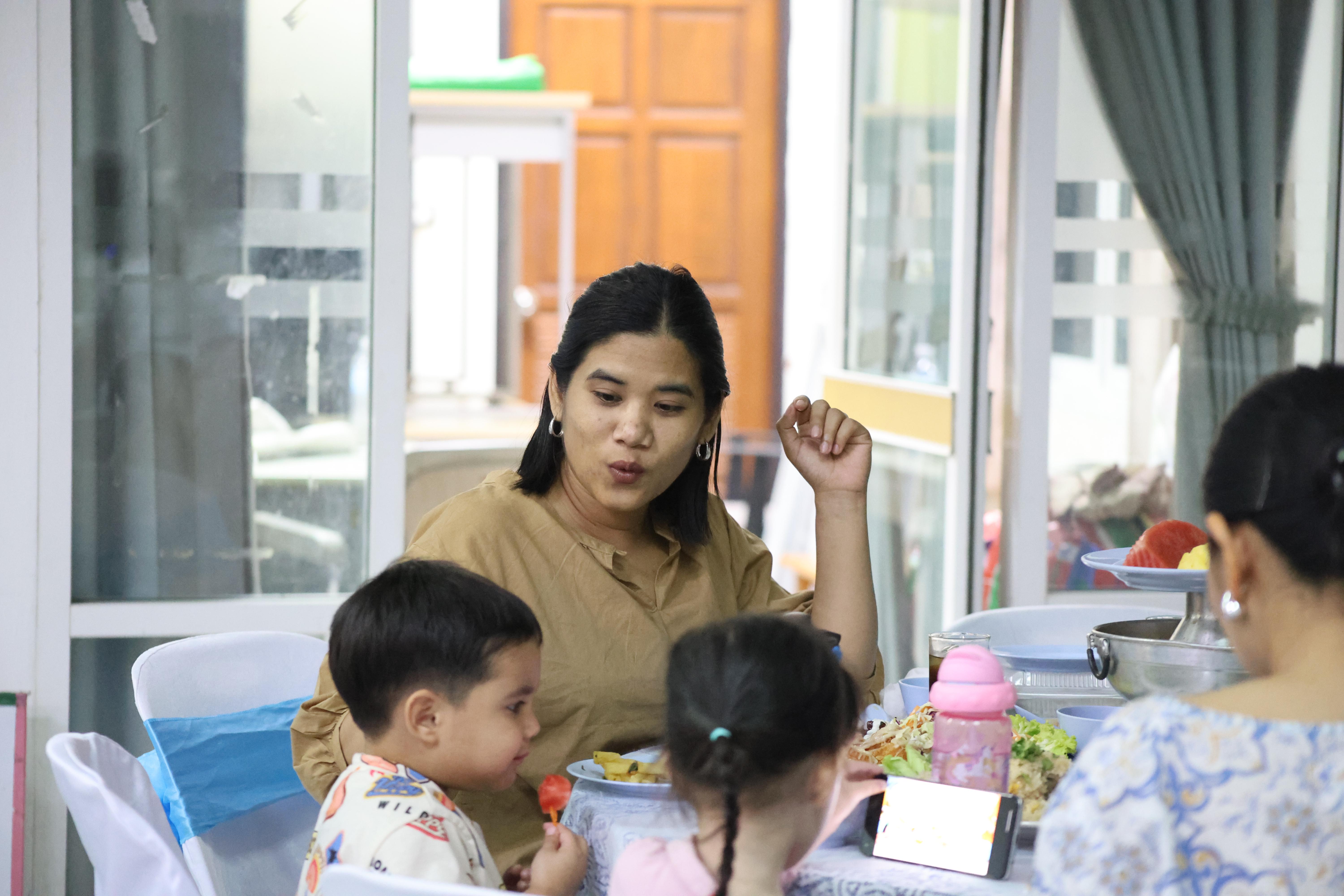 217. EDU สังสรรค์ปีใหม่ สวัสดีปีม้า