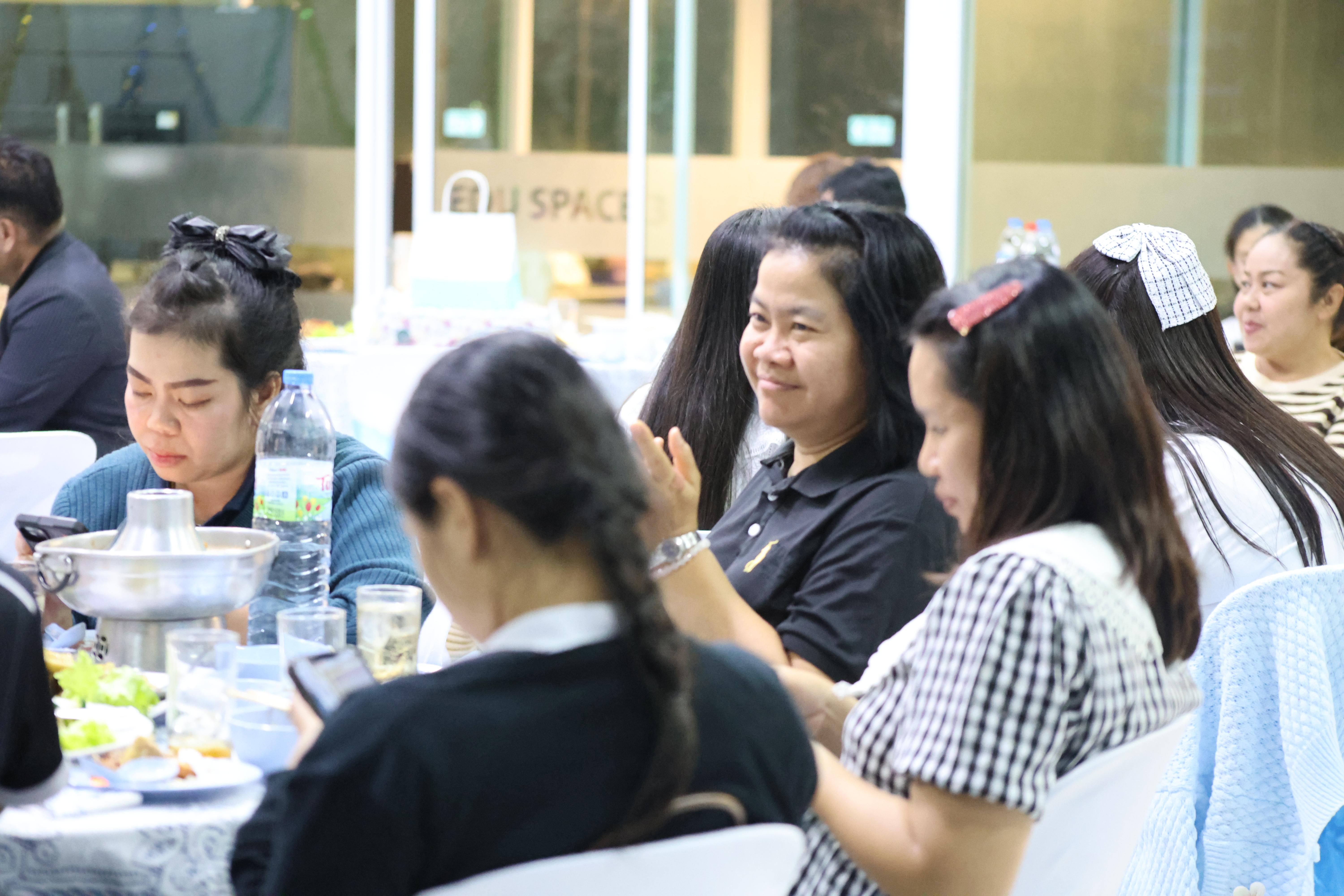 225. EDU สังสรรค์ปีใหม่ สวัสดีปีม้า