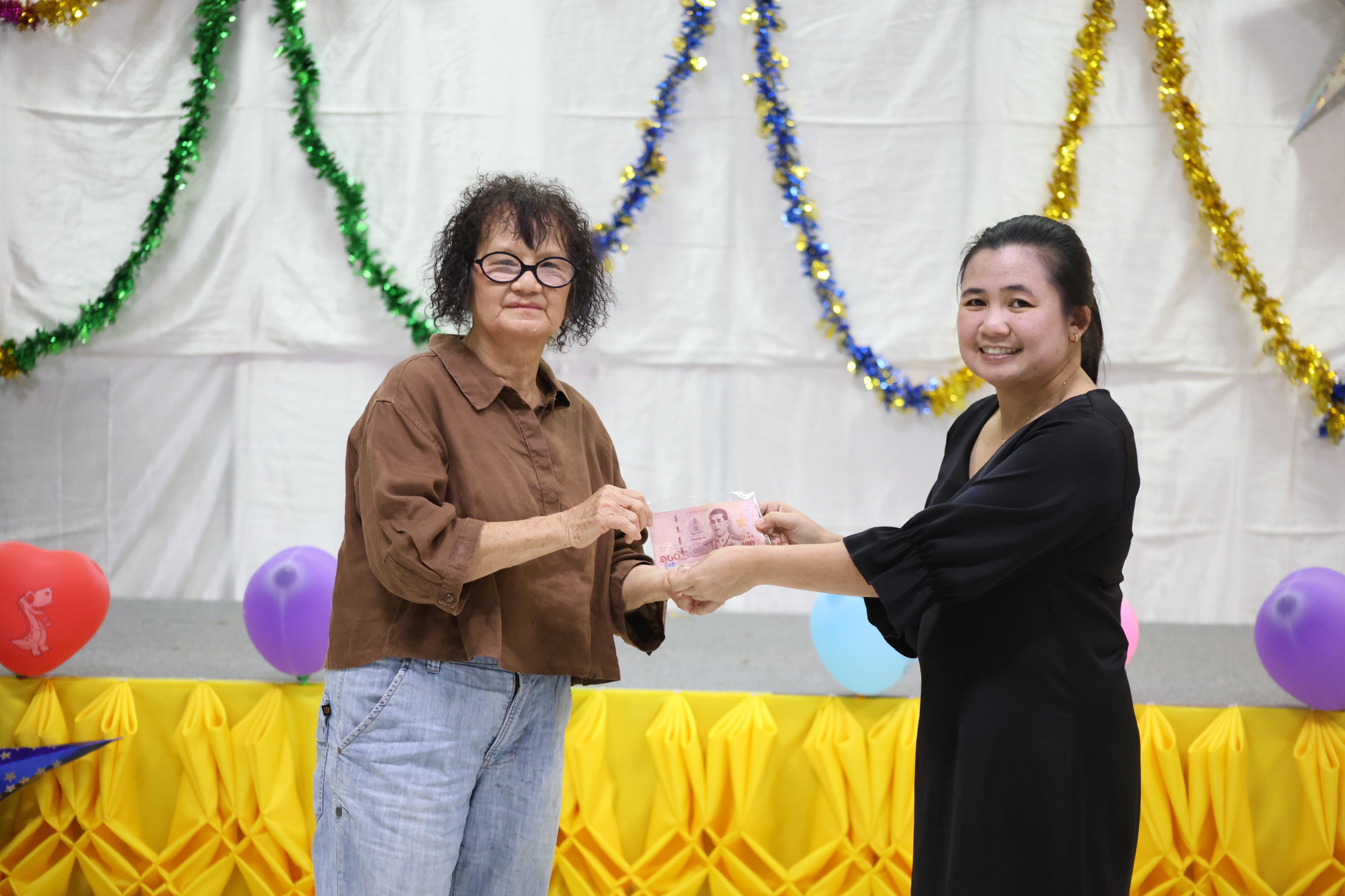 258. EDU สังสรรค์ปีใหม่ สวัสดีปีม้า