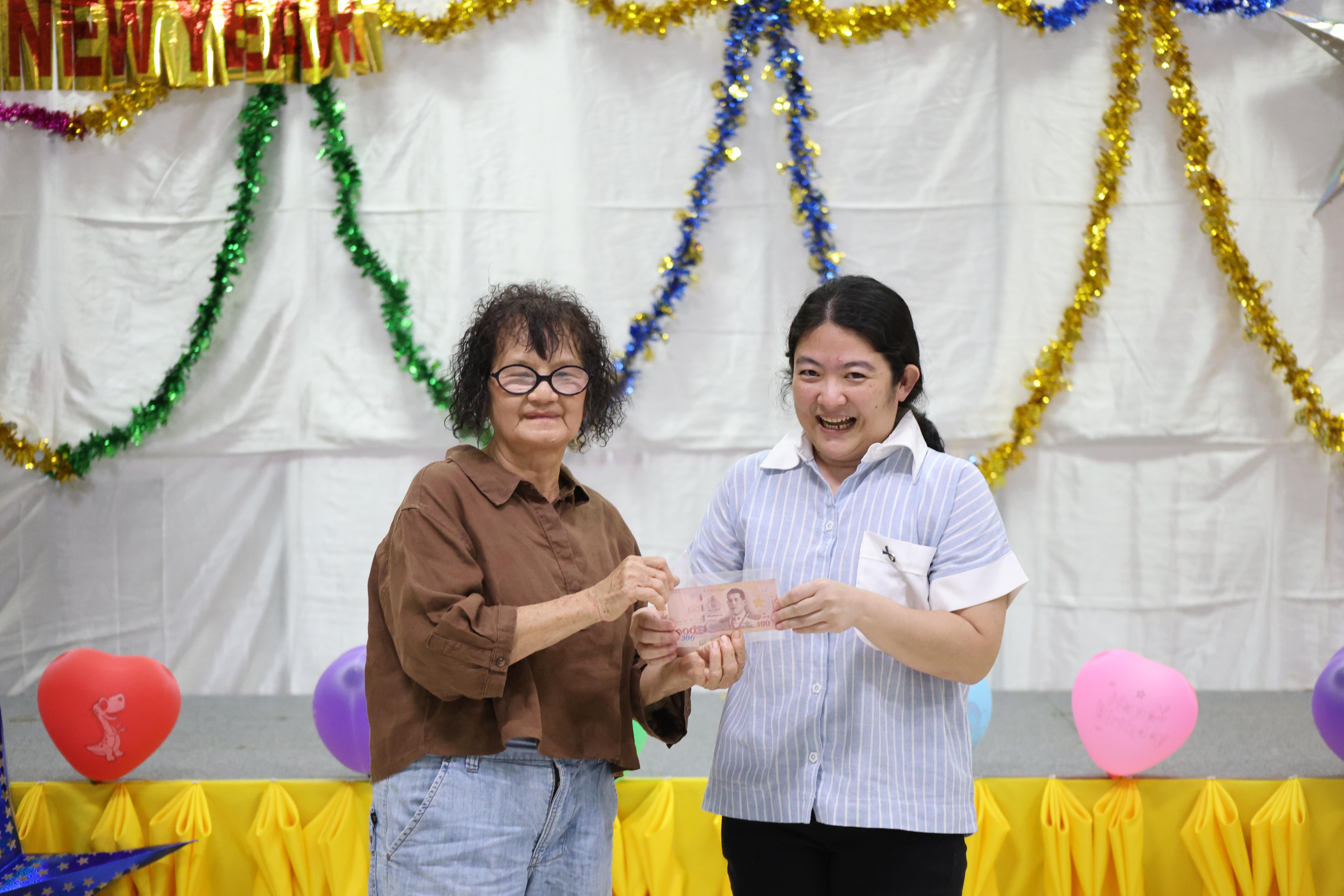 269. EDU สังสรรค์ปีใหม่ สวัสดีปีม้า