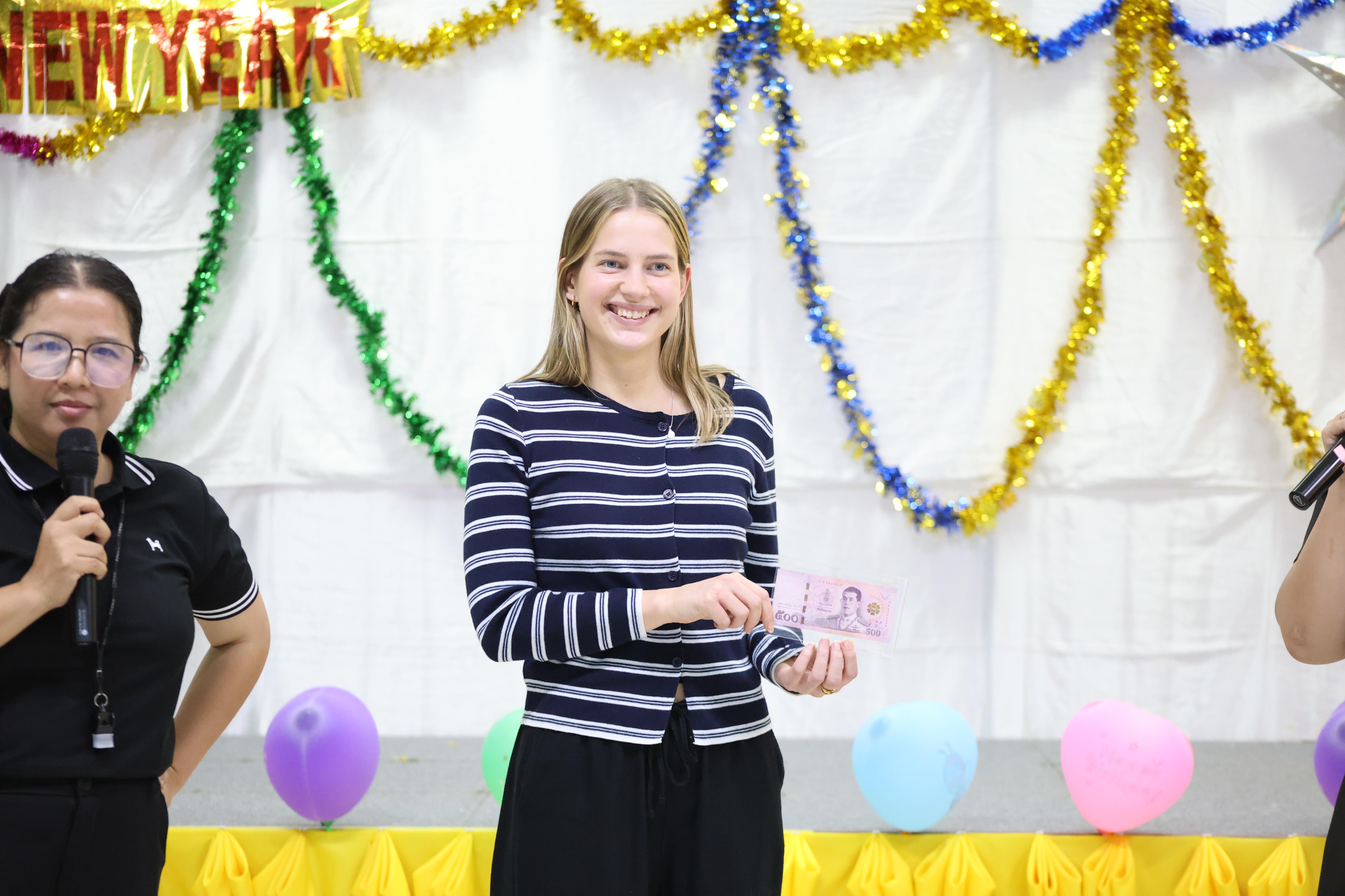 282. EDU สังสรรค์ปีใหม่ สวัสดีปีม้า