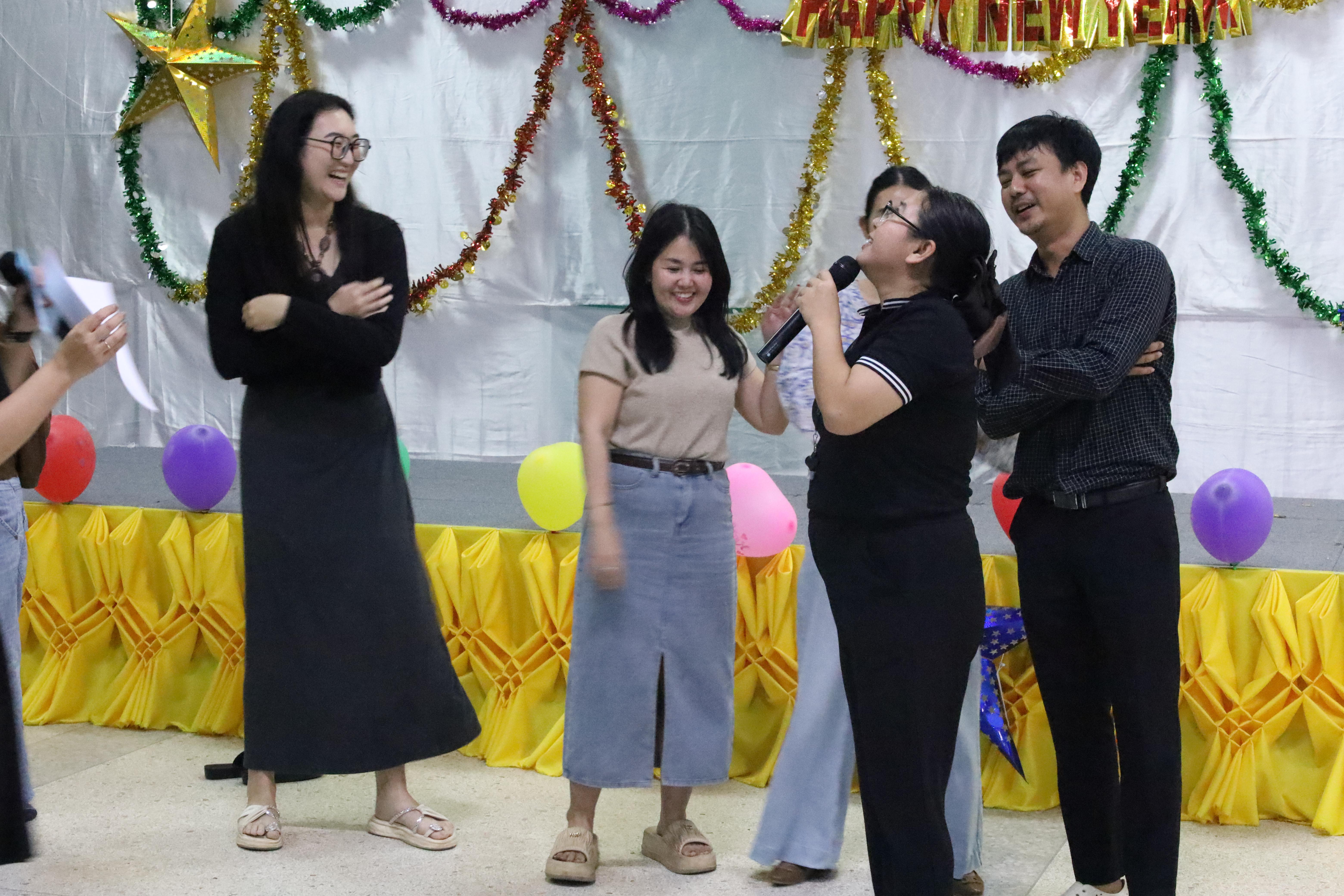 373. EDU สังสรรค์ปีใหม่ สวัสดีปีม้า