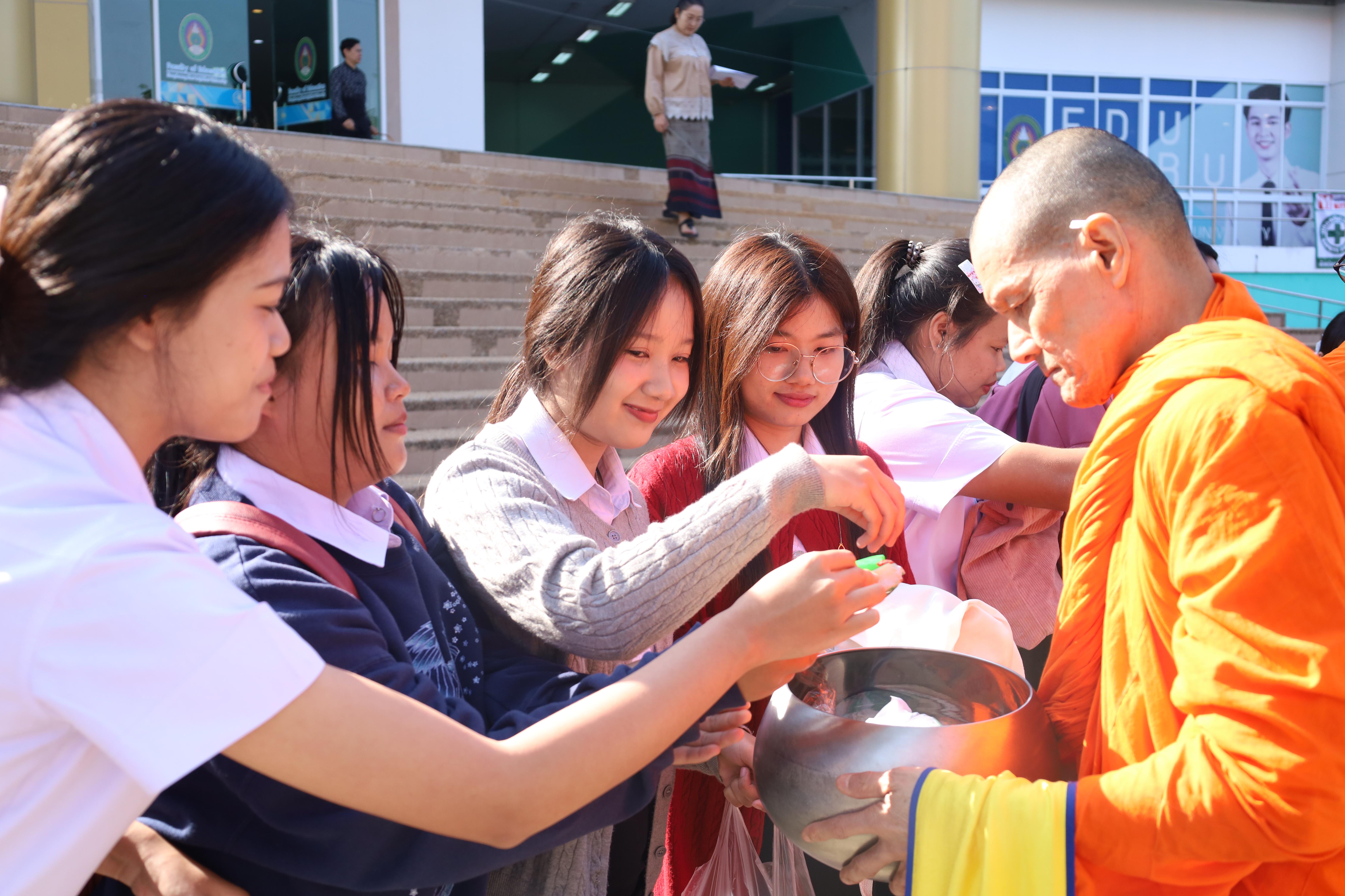 356. ทำบุญเนื่องในวันขึ้นปีใหม่ ประจำปี2569