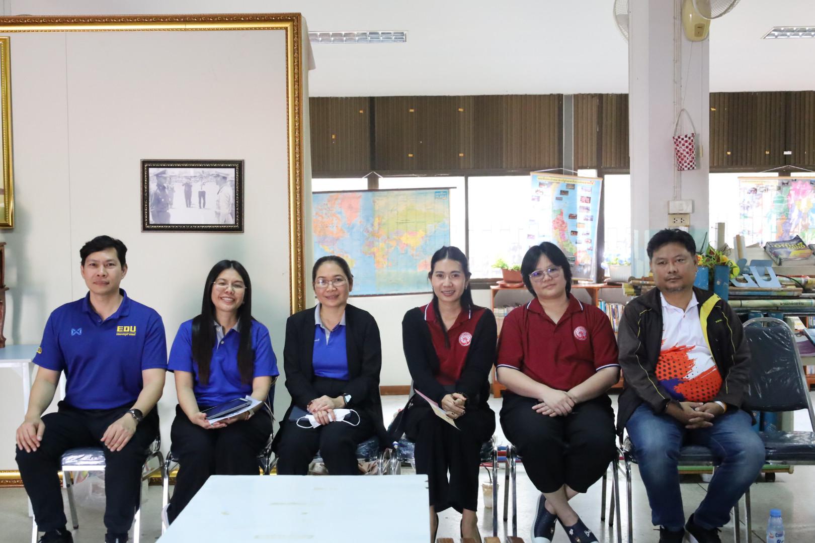 8. แนะแนวการศึกษาต่อ (วิทยาศาสตร์ทั่วไป-ภาษาจีน-คอมพิวเตอร์)