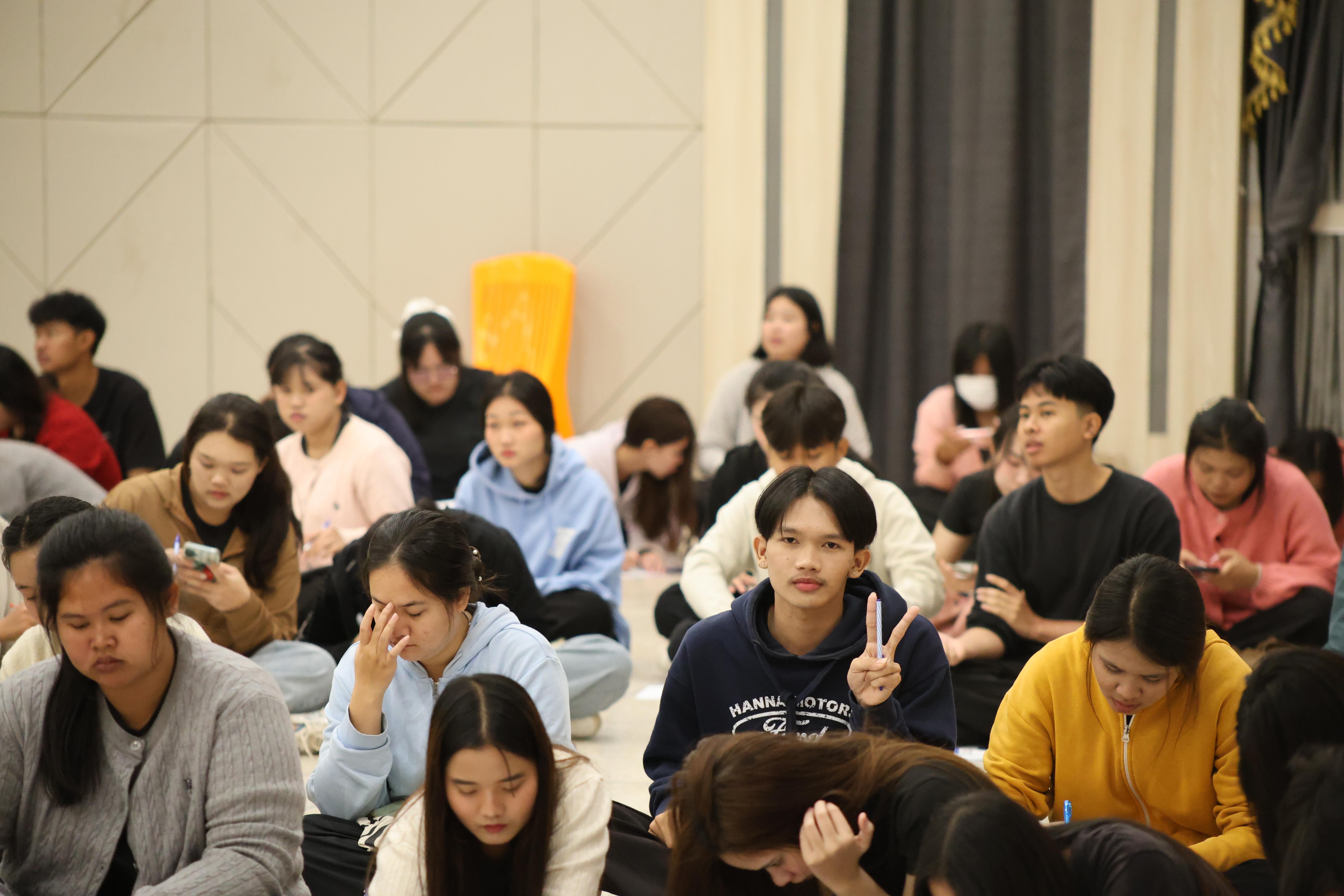 12. กิจกรรมอบรมสัมมนาเชิงปฏิบัติการ "ครูนักพัฒนา" ชั้นปีที่ 2