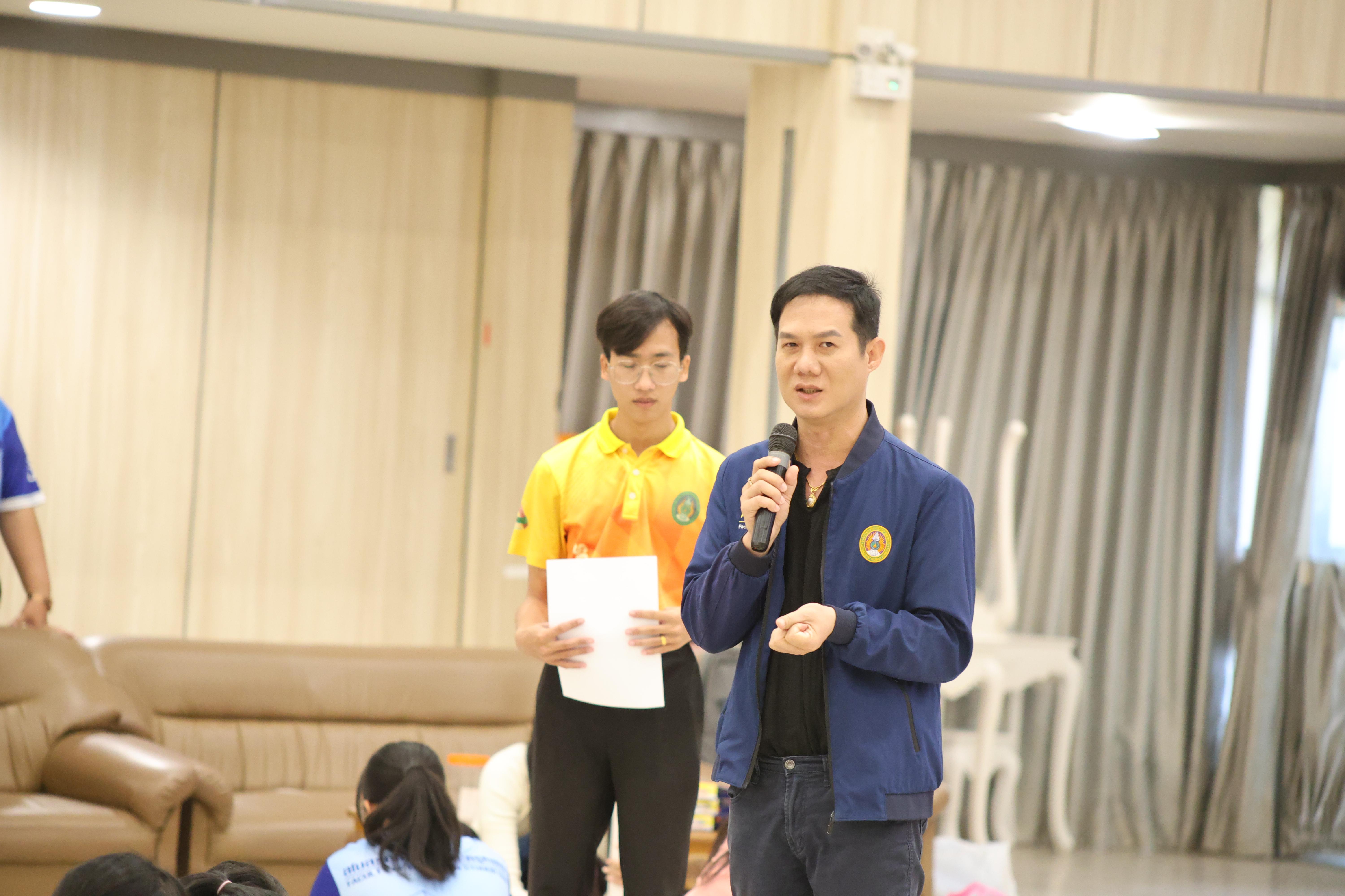 20. กิจกรรมอบรมสัมมนาเชิงปฏิบัติการ "ครูนักพัฒนา" ชั้นปีที่ 2