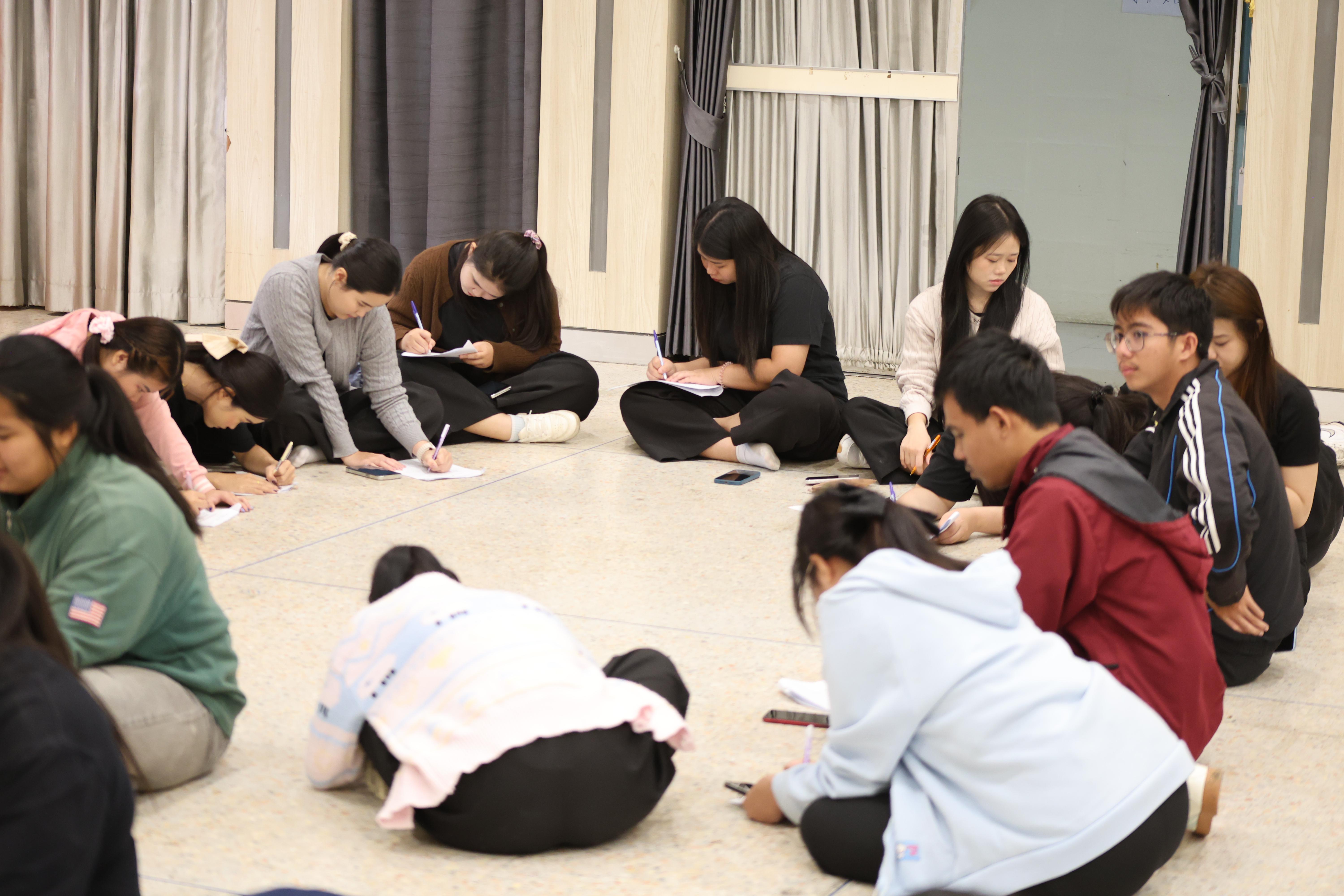 39. กิจกรรมอบรมสัมมนาเชิงปฏิบัติการ "ครูนักพัฒนา" ชั้นปีที่ 2