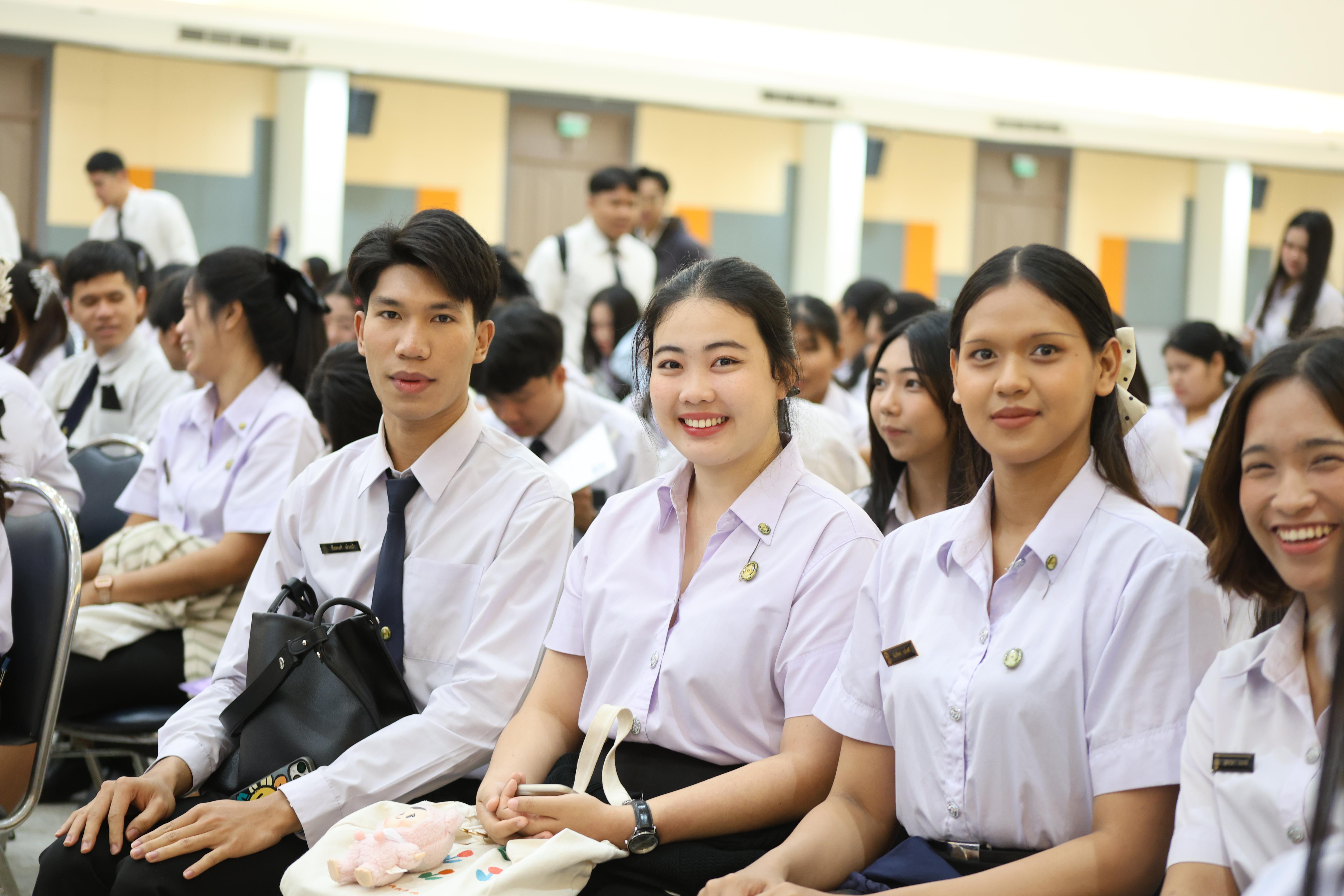 7. กิจกรรมสัมมนากลางภาคนศ.ฝึกประสบการณ์วิชาชีพครู ภาคเรียนที่ 2/2568