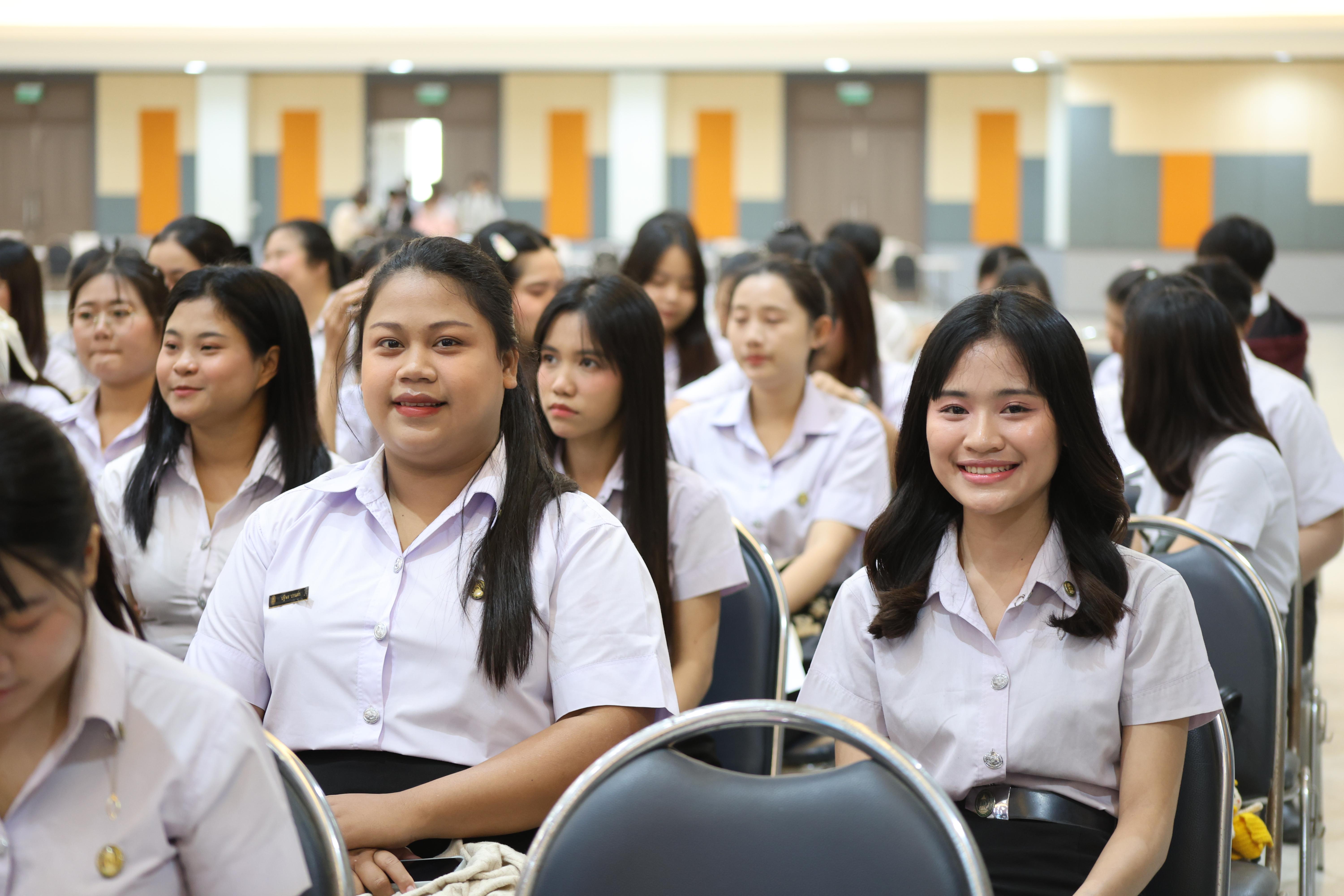 10. กิจกรรมสัมมนากลางภาคนศ.ฝึกประสบการณ์วิชาชีพครู ภาคเรียนที่ 2/2568