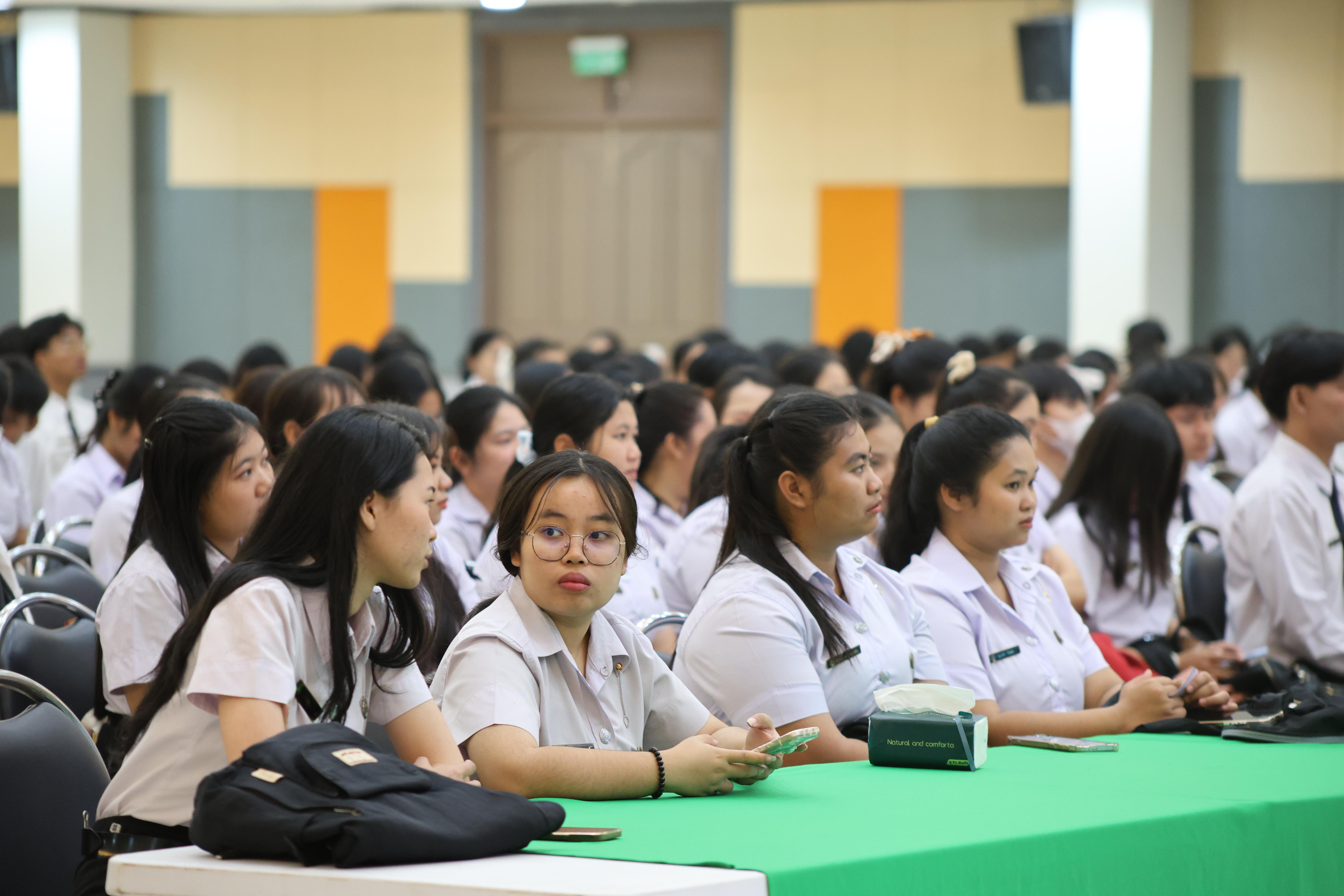 19. กิจกรรมสัมมนากลางภาคนศ.ฝึกประสบการณ์วิชาชีพครู ภาคเรียนที่ 2/2568