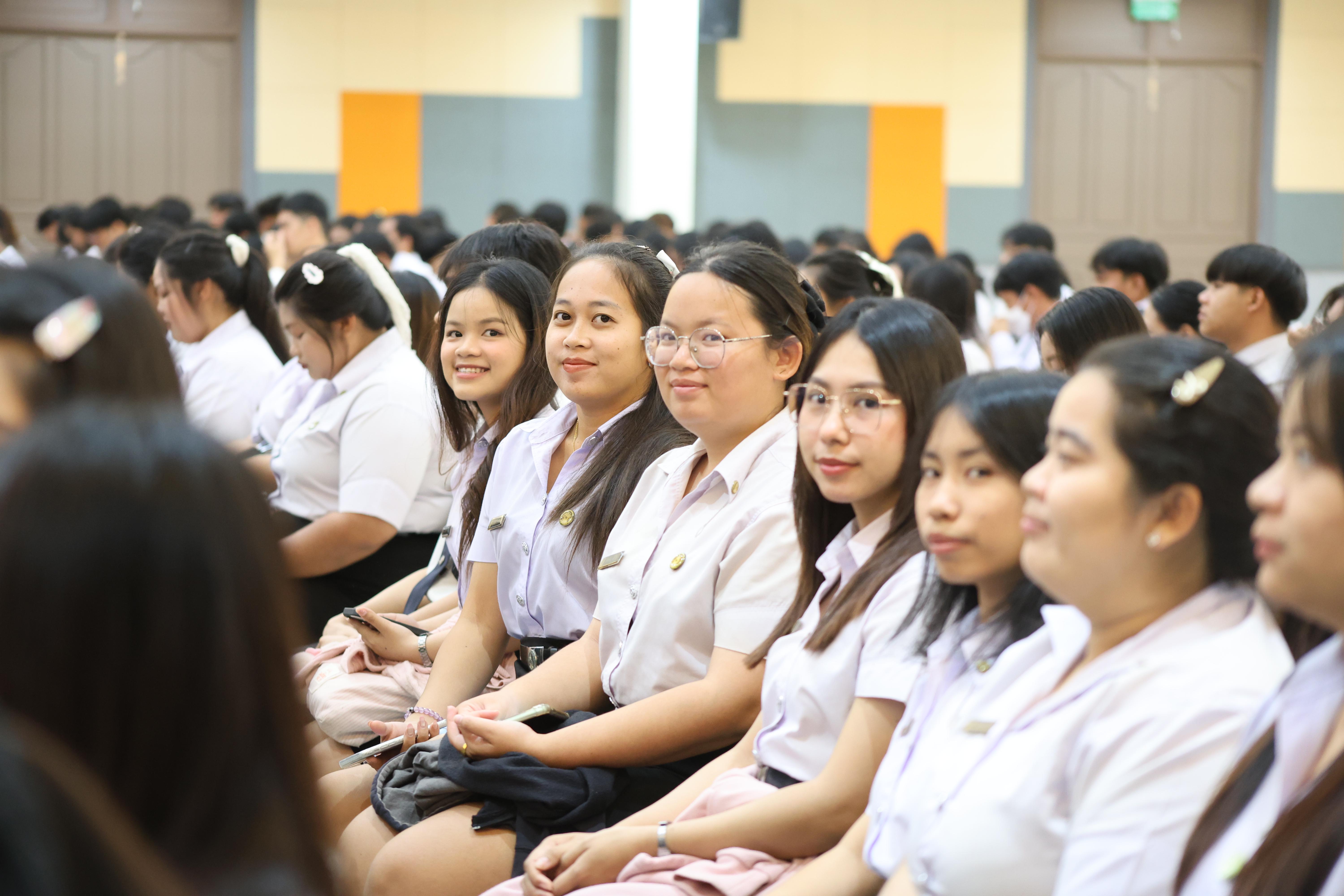 56. กิจกรรมสัมมนากลางภาคนศ.ฝึกประสบการณ์วิชาชีพครู ภาคเรียนที่ 2/2568