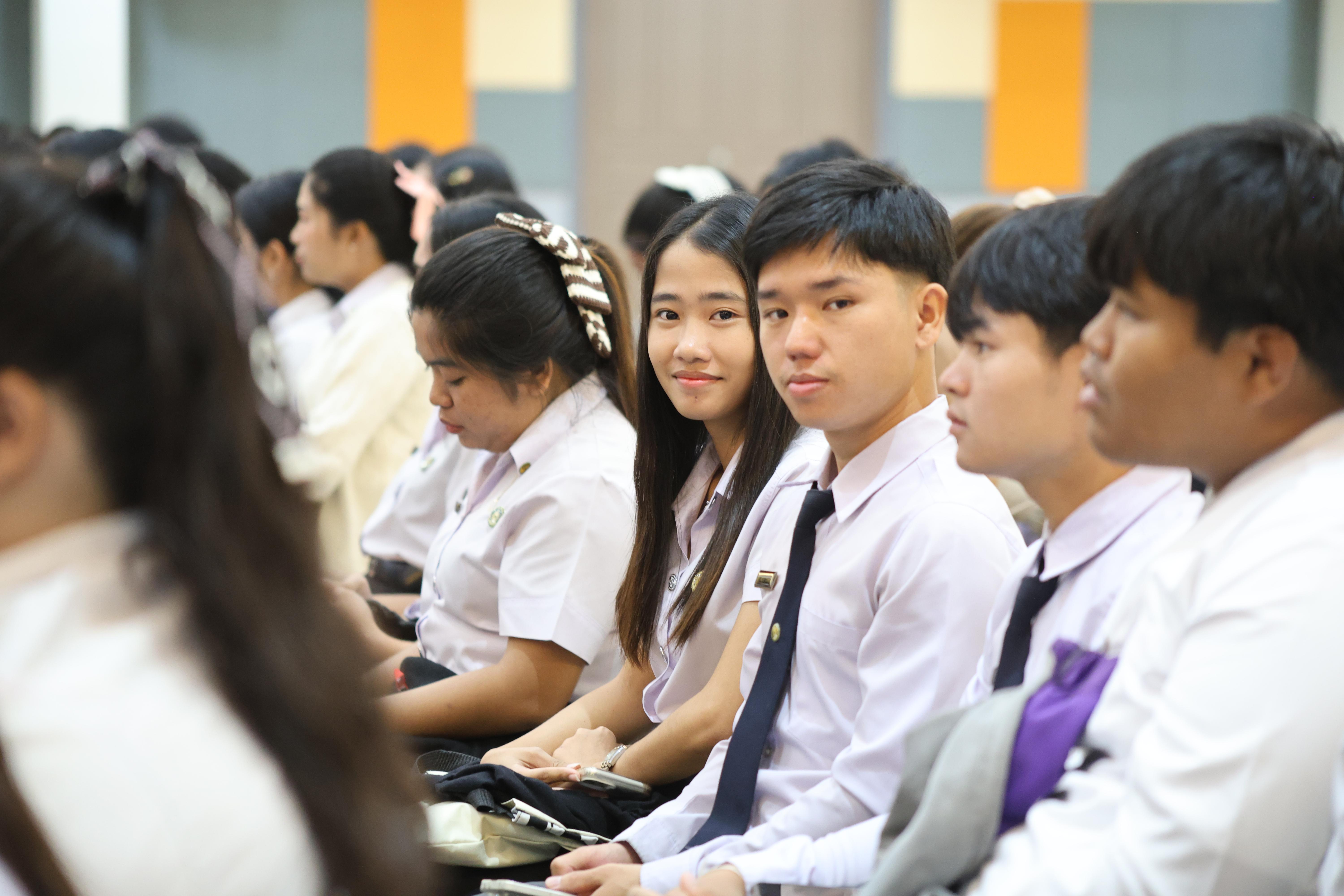 64. กิจกรรมสัมมนากลางภาคนศ.ฝึกประสบการณ์วิชาชีพครู ภาคเรียนที่ 2/2568