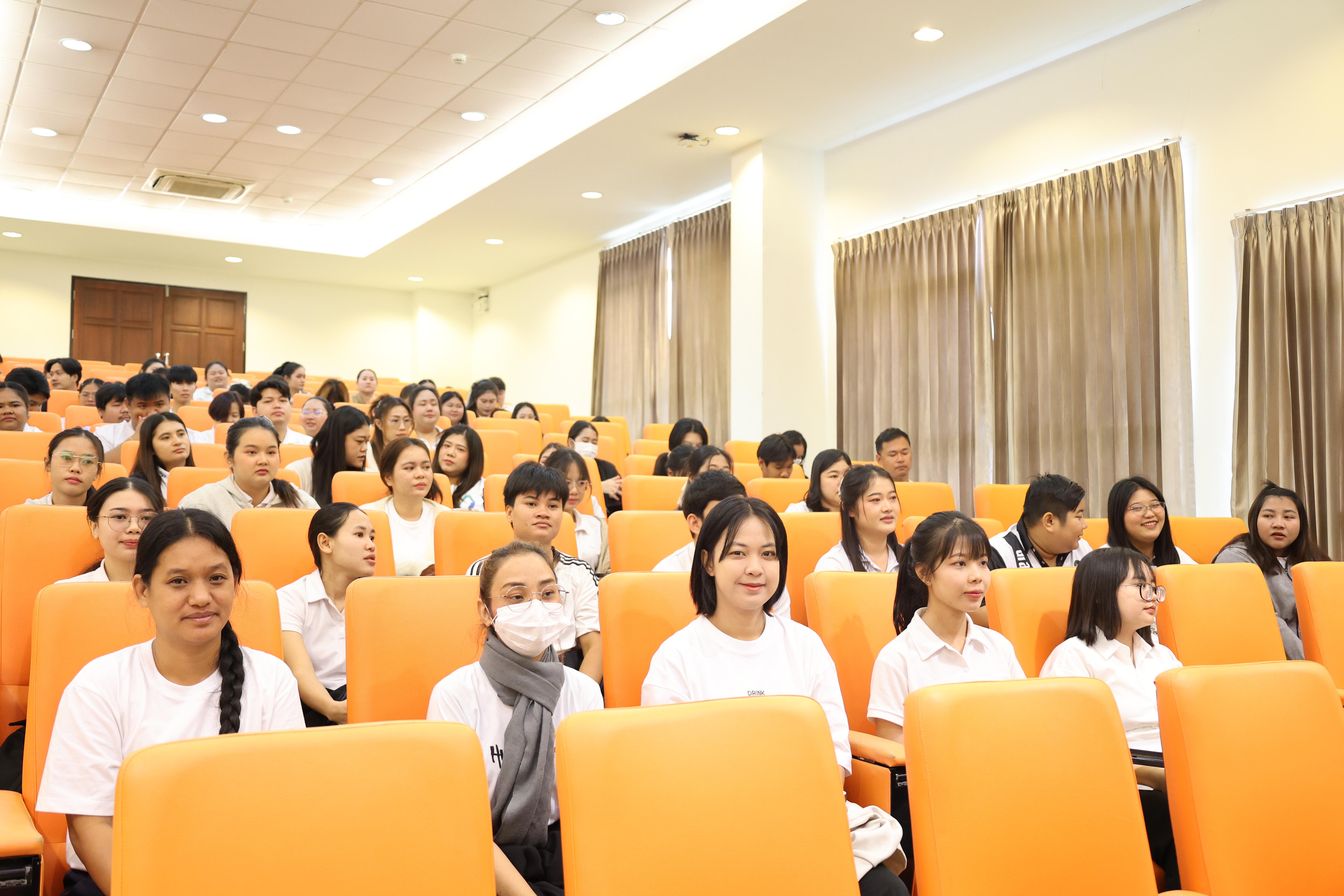 36. กิจกรรมอบรมเชิงปฏิบัติการคุณธรรม จริยธรรม และจิตอาสาจิตสาธารณะ