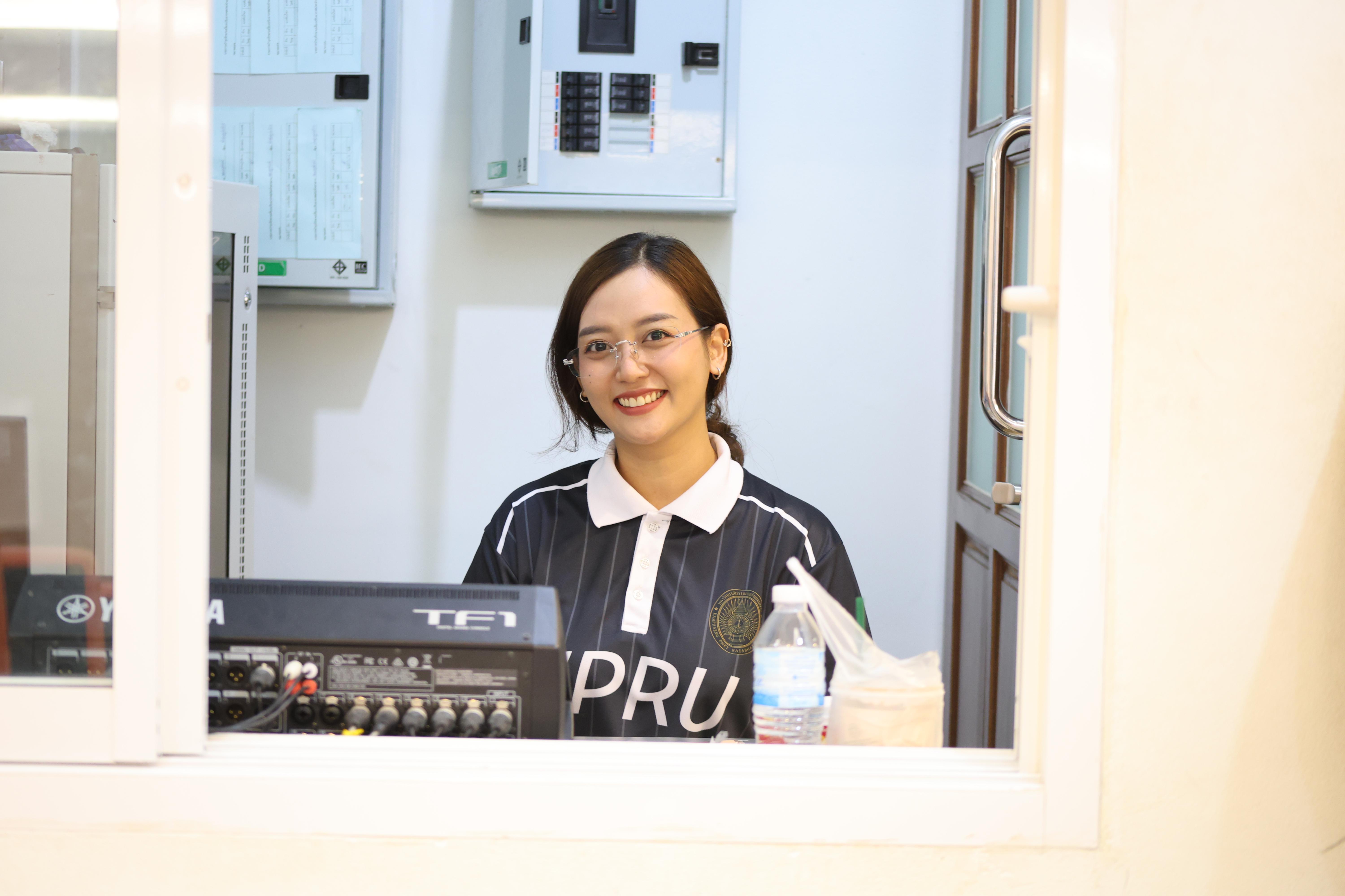 67. กิจกรรมอบรมเชิงปฏิบัติการคุณธรรม จริยธรรม และจิตอาสาจิตสาธารณะ