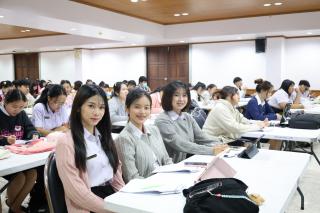 3. กิจกรรมอบรมสัมมนาเชิงปฏิบัติการพัฒนาทักษะนักศึกษาตามฐานสมรรถนะชั้นปีที่ 3 "ครูนักภาษา" วันที่สอง