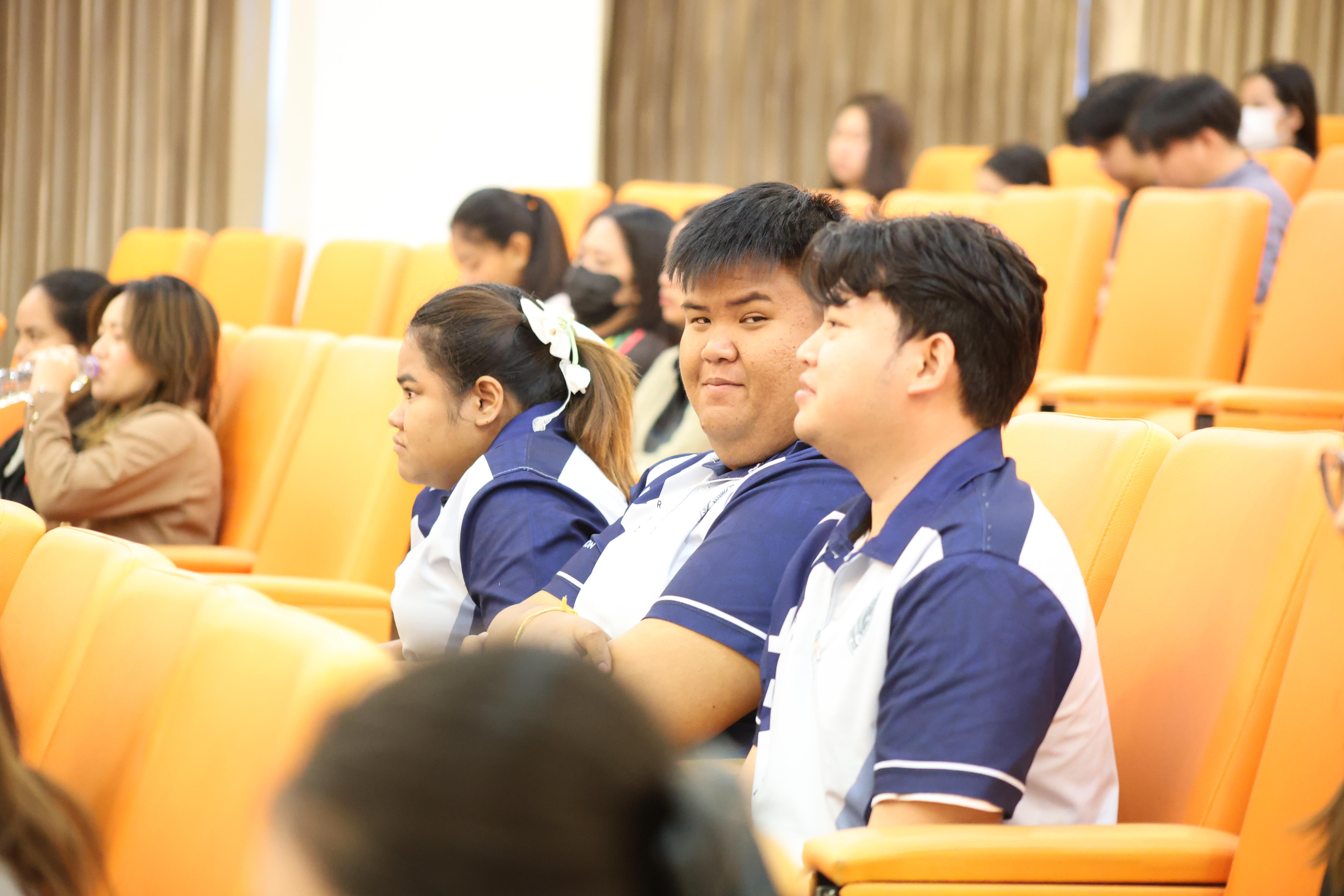 21. กิจกรรมปฐมนิเทศก่อนออกฝึกประสบการณ์วิชาชีพครู นักศึกษาหลักสูตรประกาศนียบัตรบัณฑิต สาขาวิชาชีพครู ประจำปีการศึกษา 2568