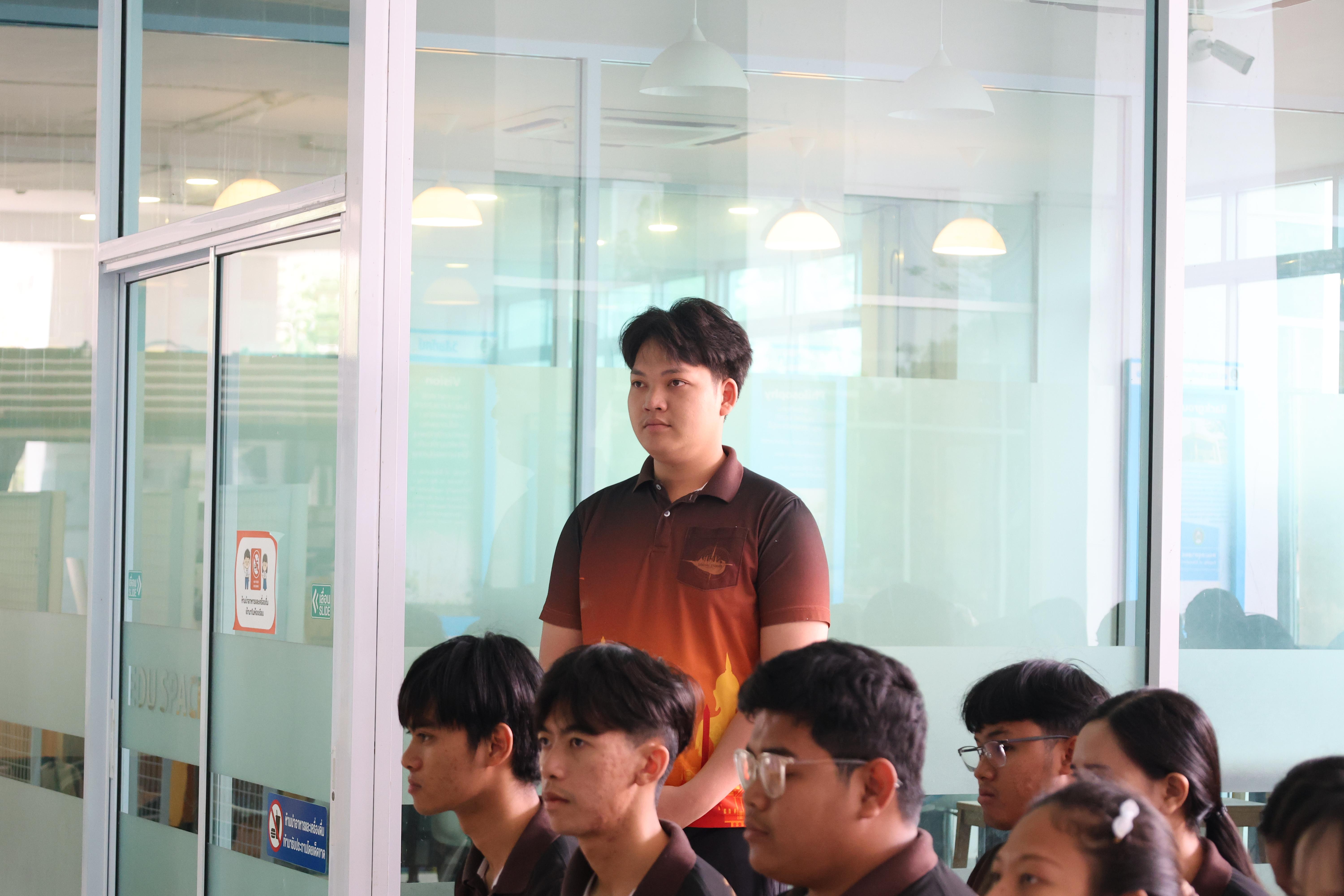 17. การแสดงสื่อของนักศึกษาโปรแกรมสังคมศึกษา ชั้นปีที่ 3