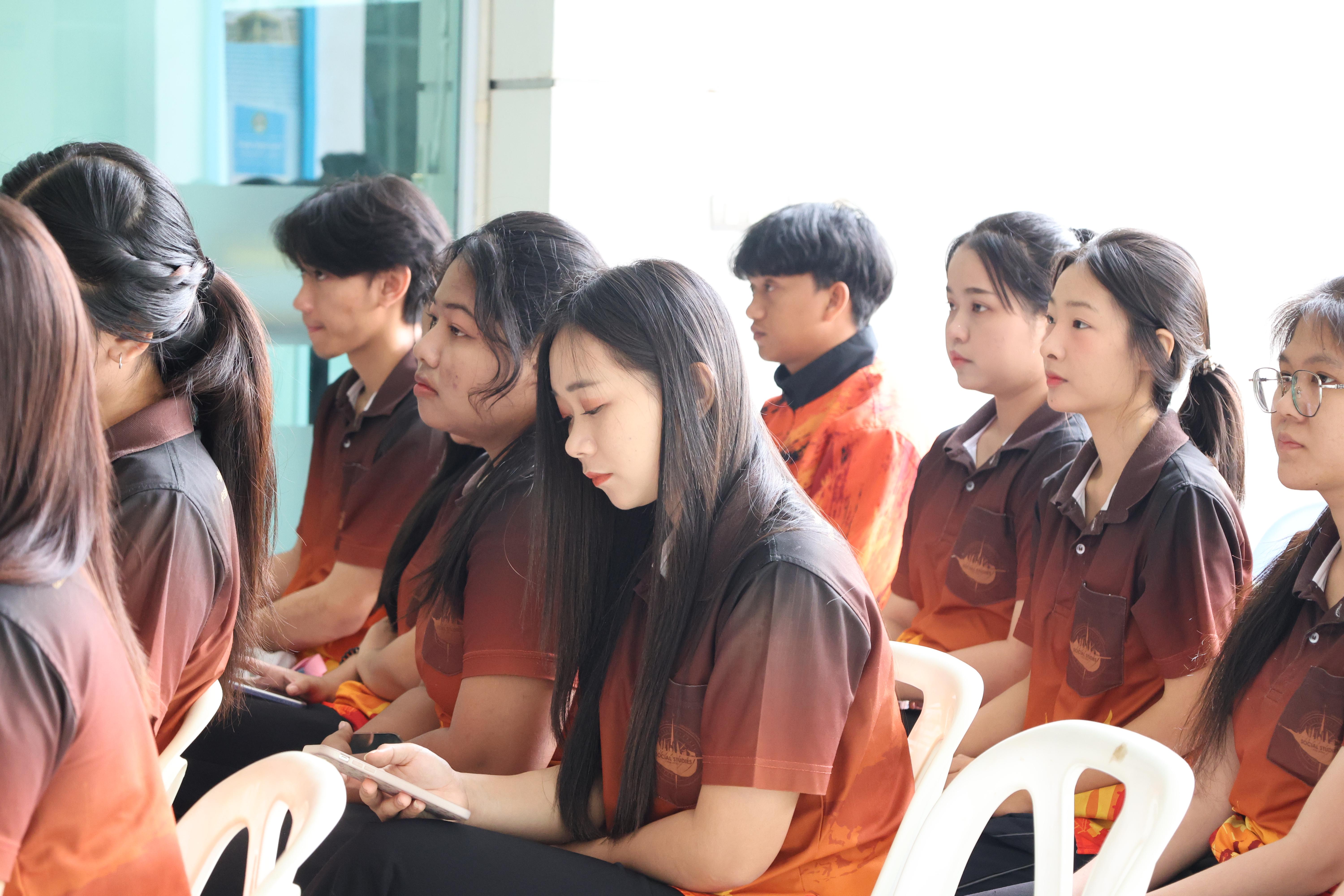 22. การแสดงสื่อของนักศึกษาโปรแกรมสังคมศึกษา ชั้นปีที่ 3