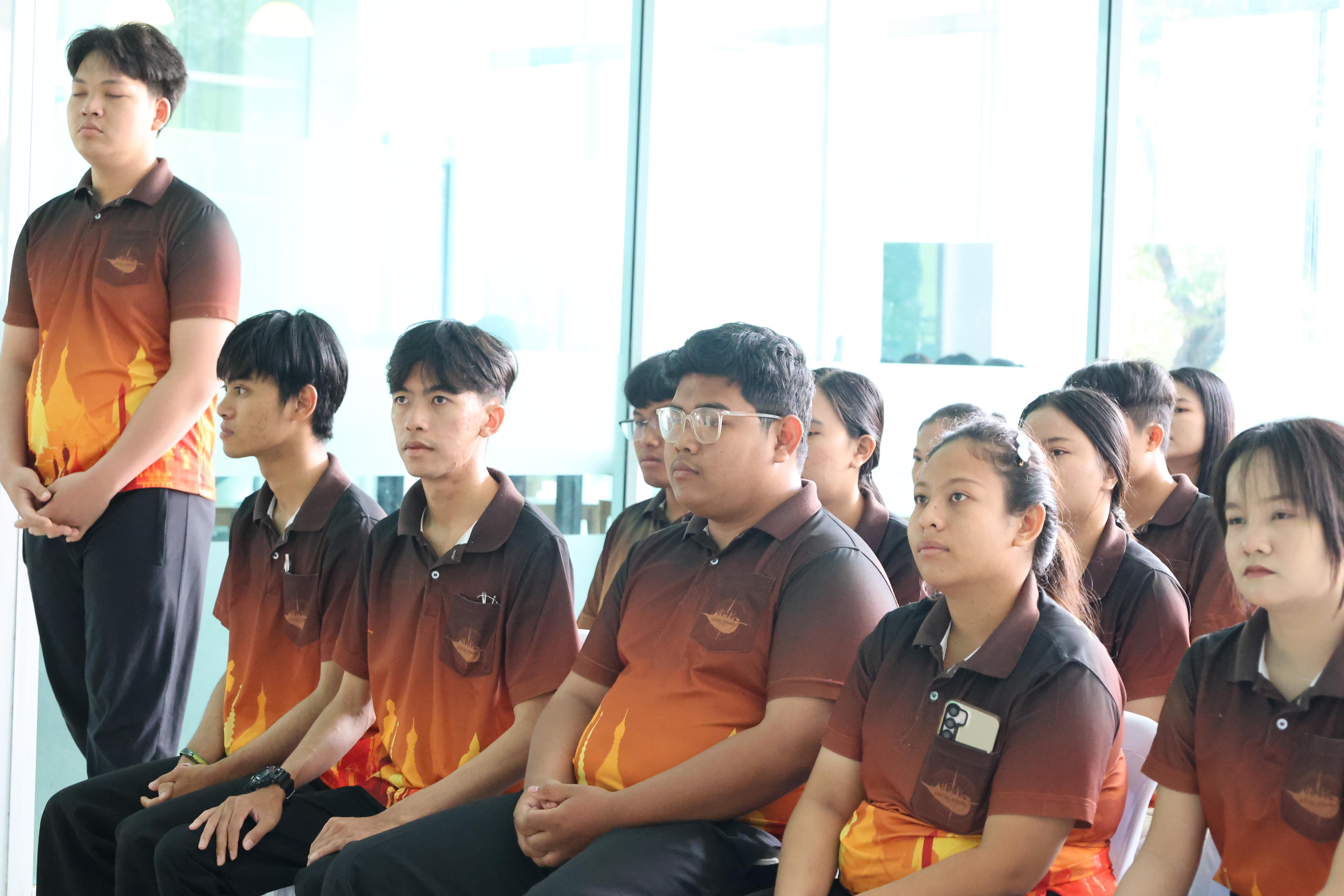 27. การแสดงสื่อของนักศึกษาโปรแกรมสังคมศึกษา ชั้นปีที่ 3