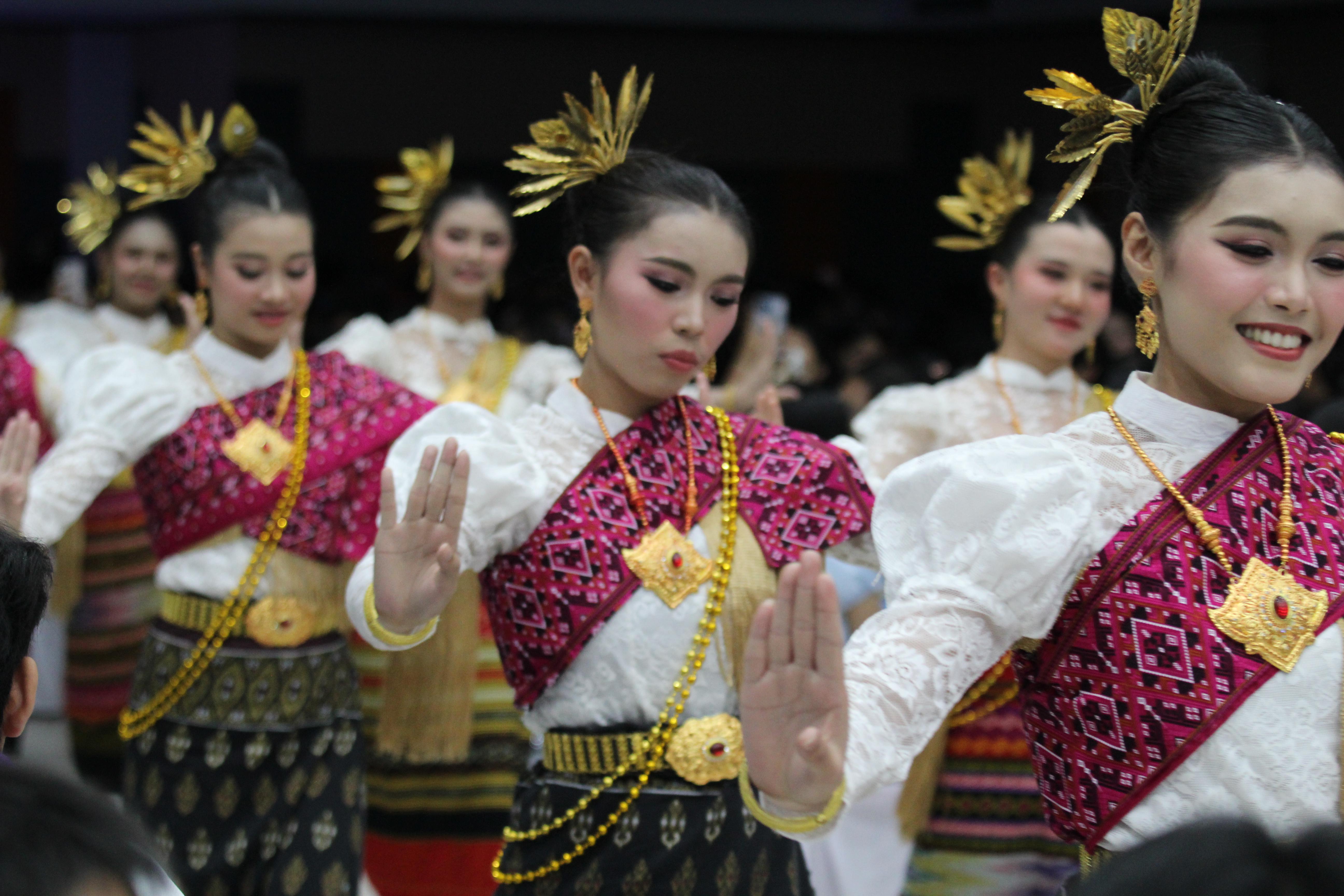 161. พิธีเปิดการแข่งขันทักษะวิชาการวิชาชีพครูและส่งเสริมศิลปวัฒนธรรม ครั้งที่13 มหาวิทยาลัยราชภัฏภาคเหนือ 8 สถาบัน