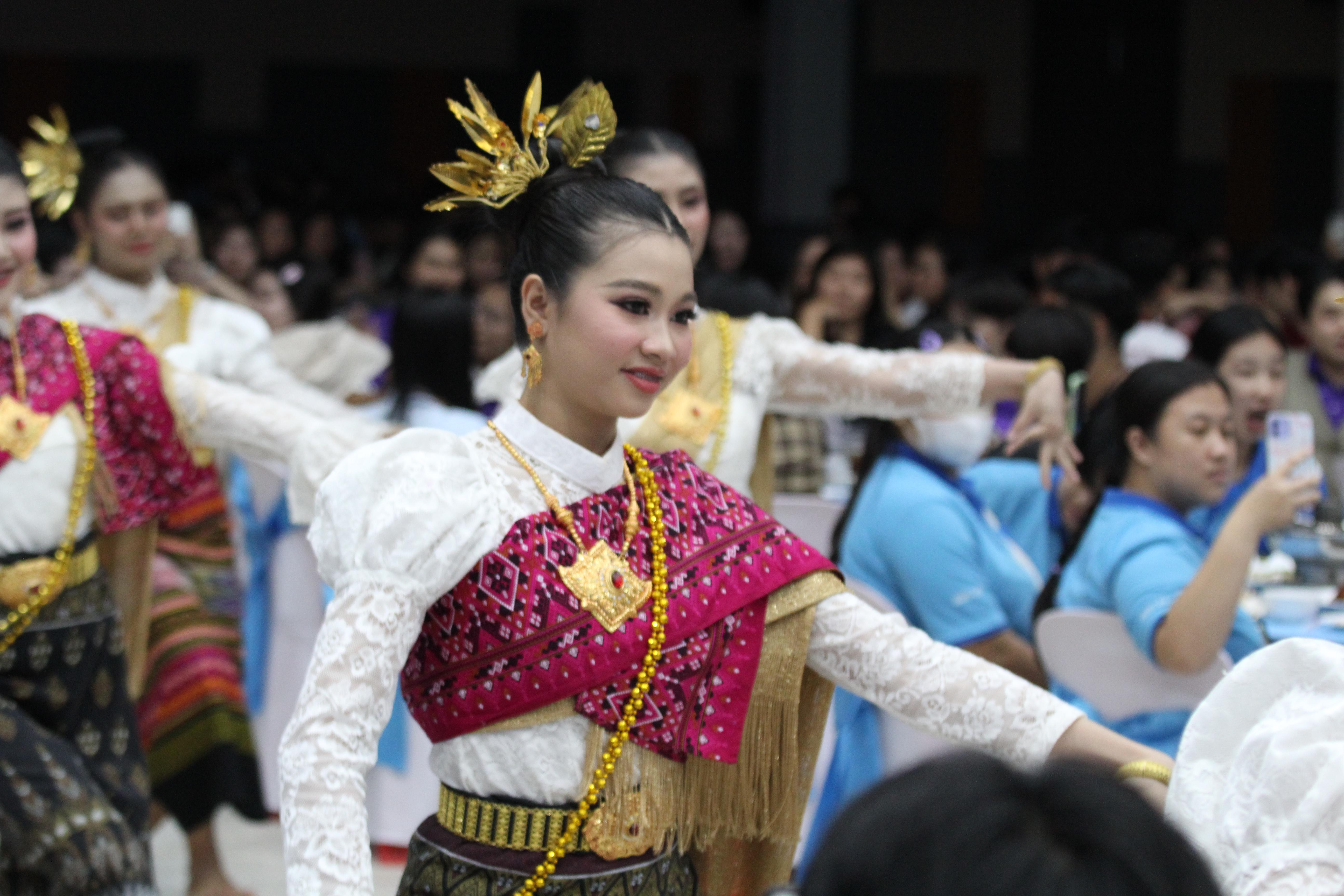 164. พิธีเปิดการแข่งขันทักษะวิชาการวิชาชีพครูและส่งเสริมศิลปวัฒนธรรม ครั้งที่13 มหาวิทยาลัยราชภัฏภาคเหนือ 8 สถาบัน