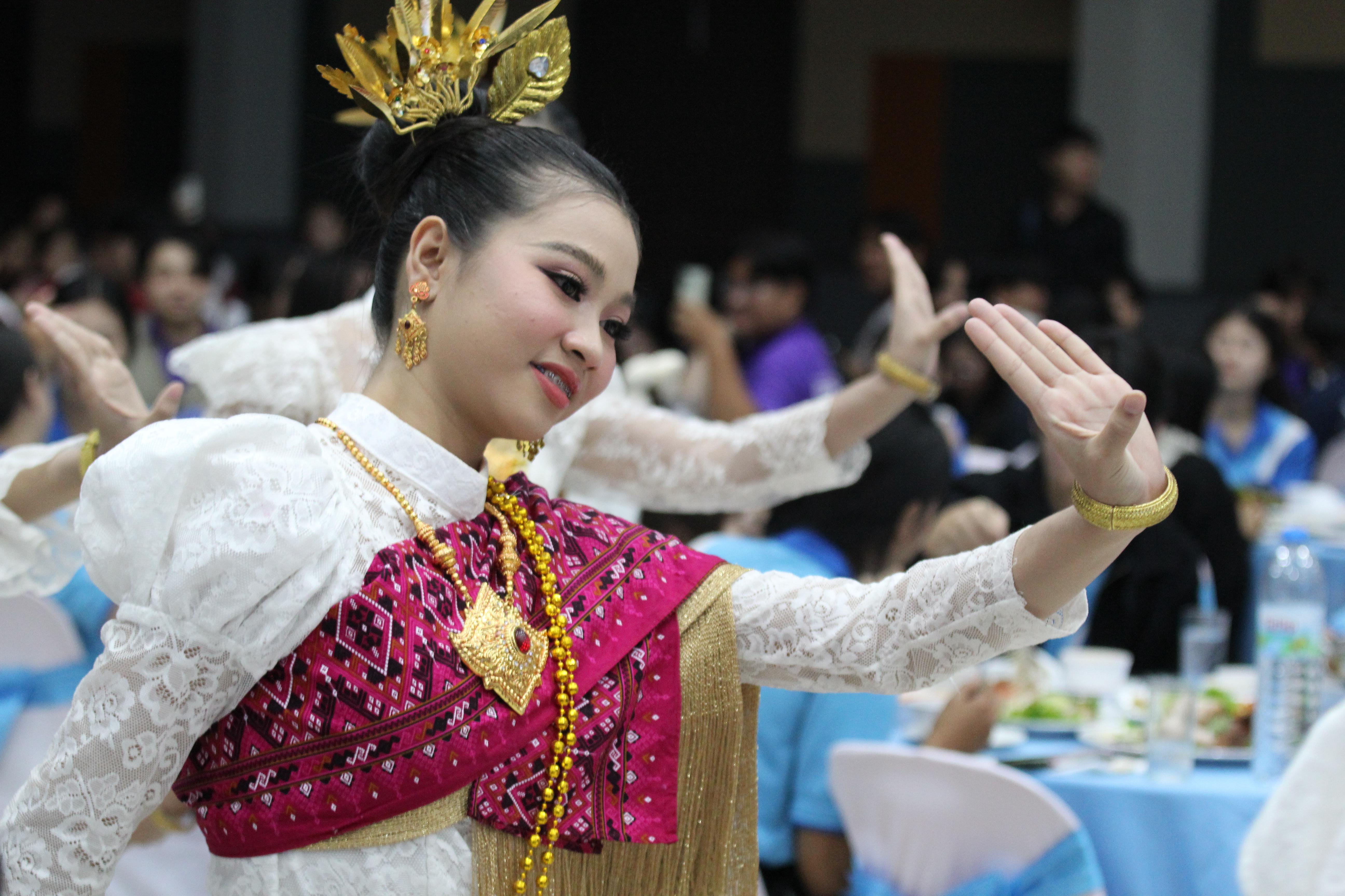 169. พิธีเปิดการแข่งขันทักษะวิชาการวิชาชีพครูและส่งเสริมศิลปวัฒนธรรม ครั้งที่13 มหาวิทยาลัยราชภัฏภาคเหนือ 8 สถาบัน