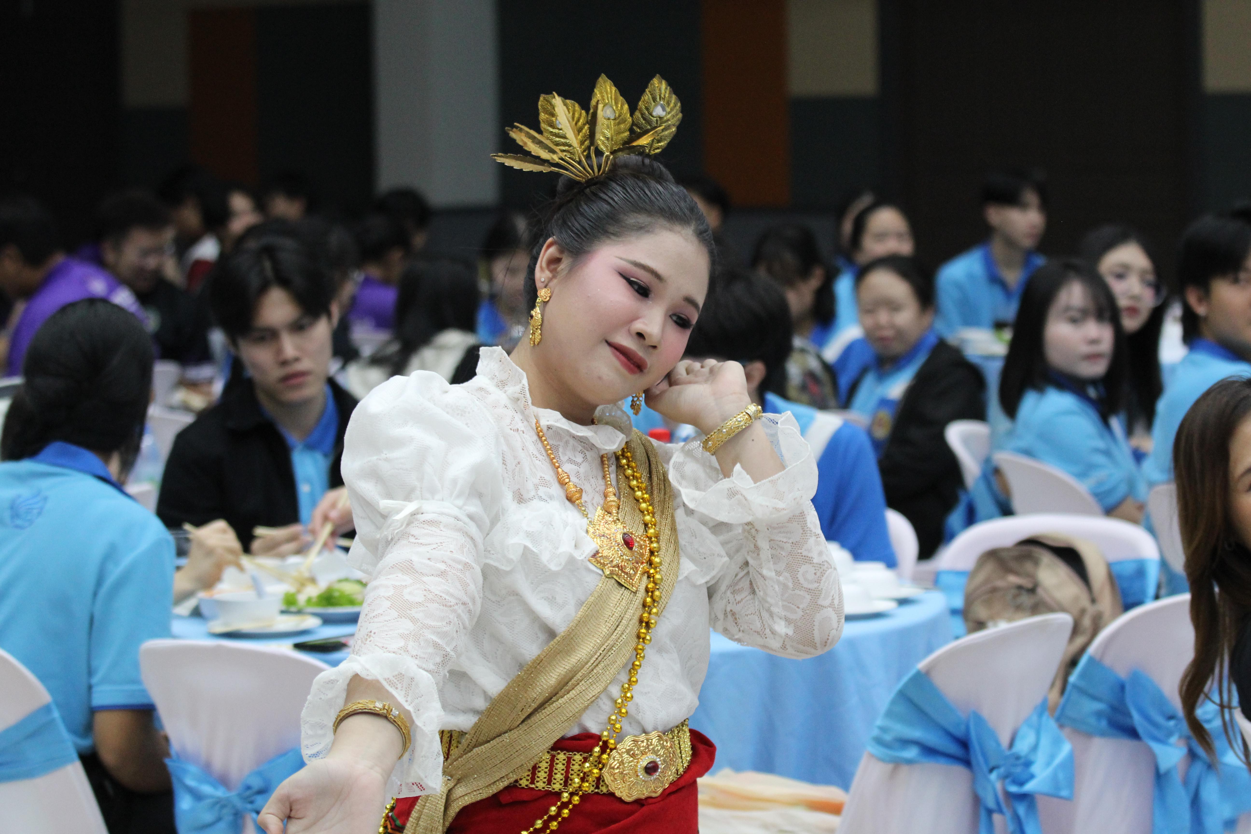 176. พิธีเปิดการแข่งขันทักษะวิชาการวิชาชีพครูและส่งเสริมศิลปวัฒนธรรม ครั้งที่13 มหาวิทยาลัยราชภัฏภาคเหนือ 8 สถาบัน