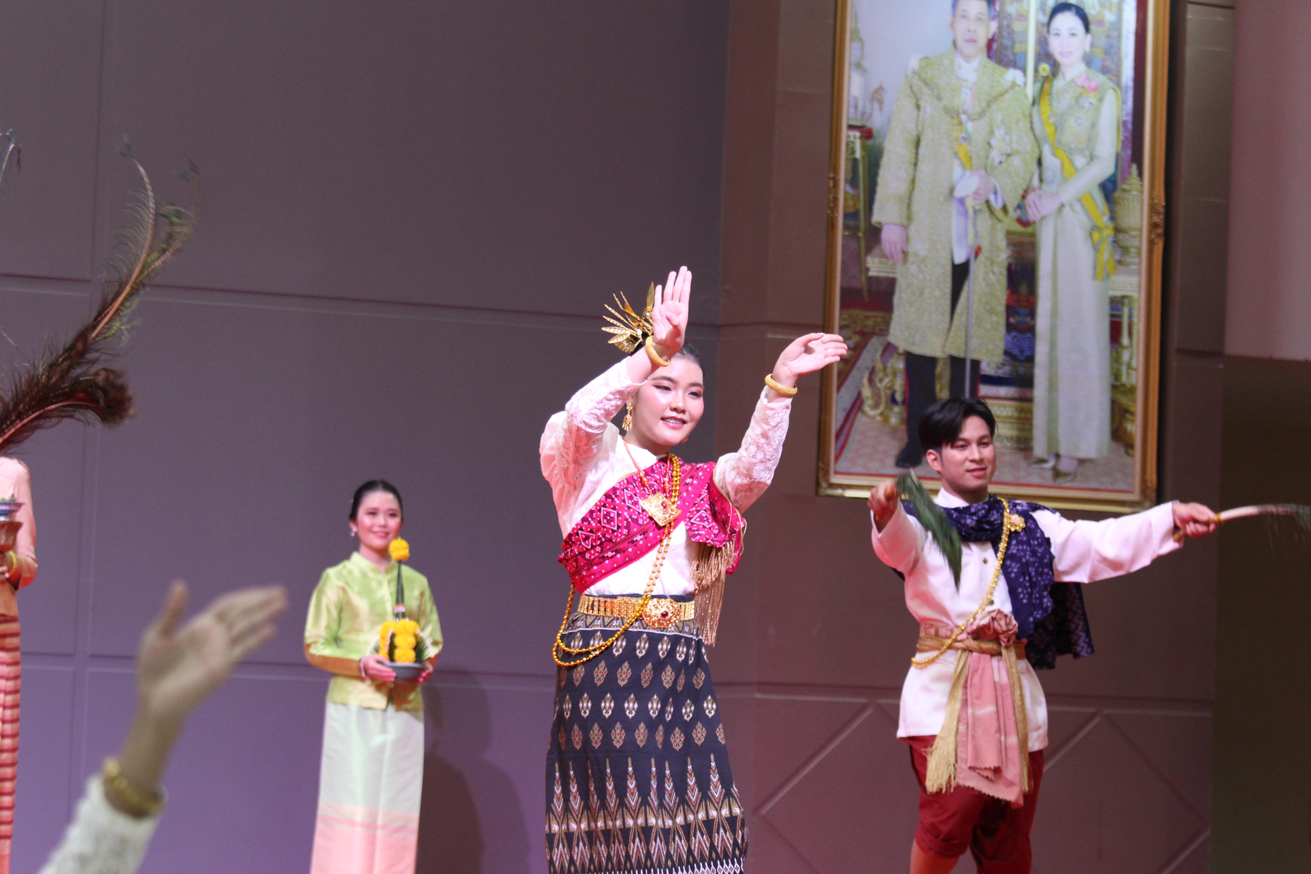 189. พิธีเปิดการแข่งขันทักษะวิชาการวิชาชีพครูและส่งเสริมศิลปวัฒนธรรม ครั้งที่13 มหาวิทยาลัยราชภัฏภาคเหนือ 8 สถาบัน