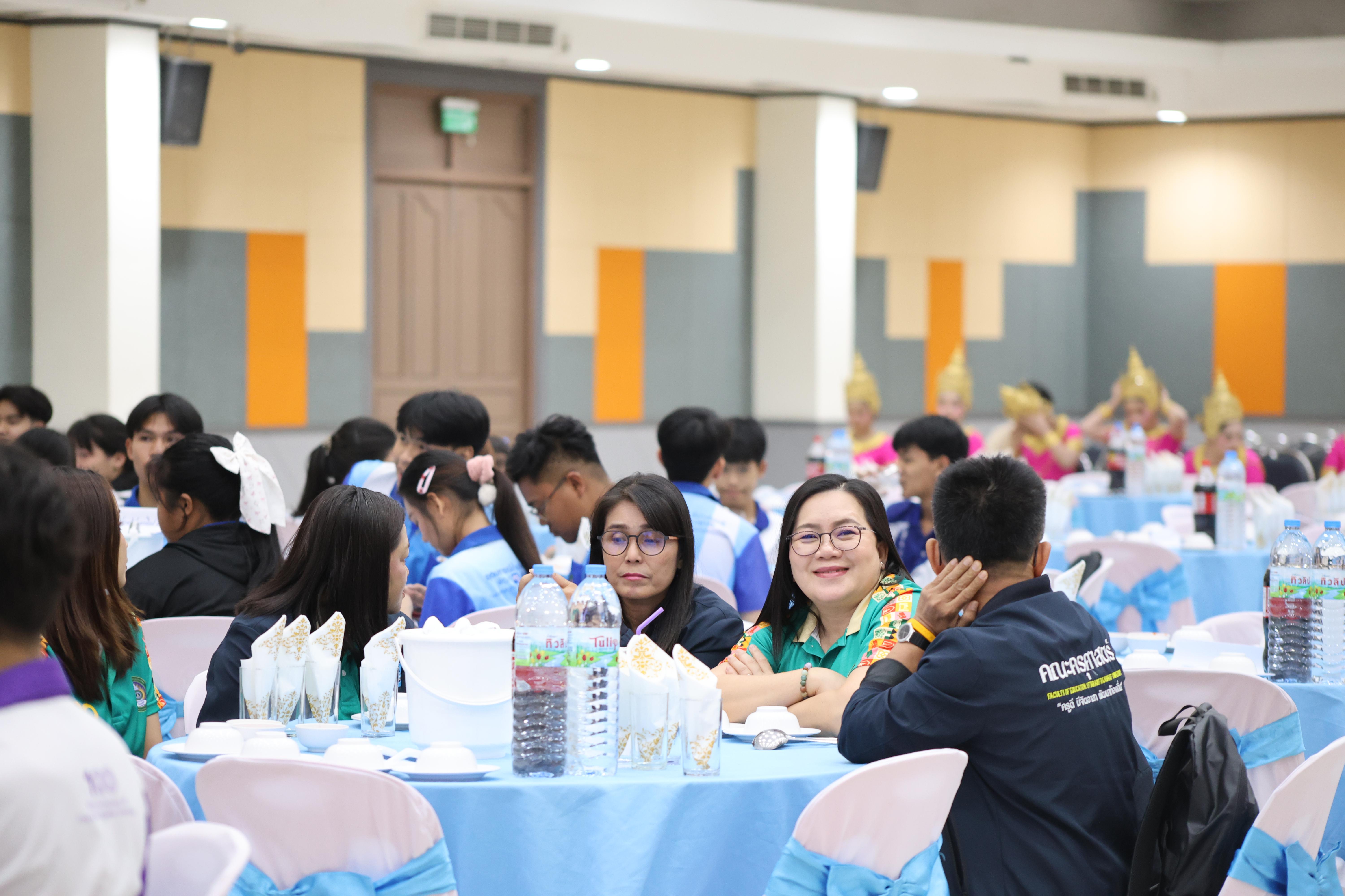 214. พิธีเปิดการแข่งขันทักษะวิชาการวิชาชีพครูและส่งเสริมศิลปวัฒนธรรม ครั้งที่13 มหาวิทยาลัยราชภัฏภาคเหนือ 8 สถาบัน