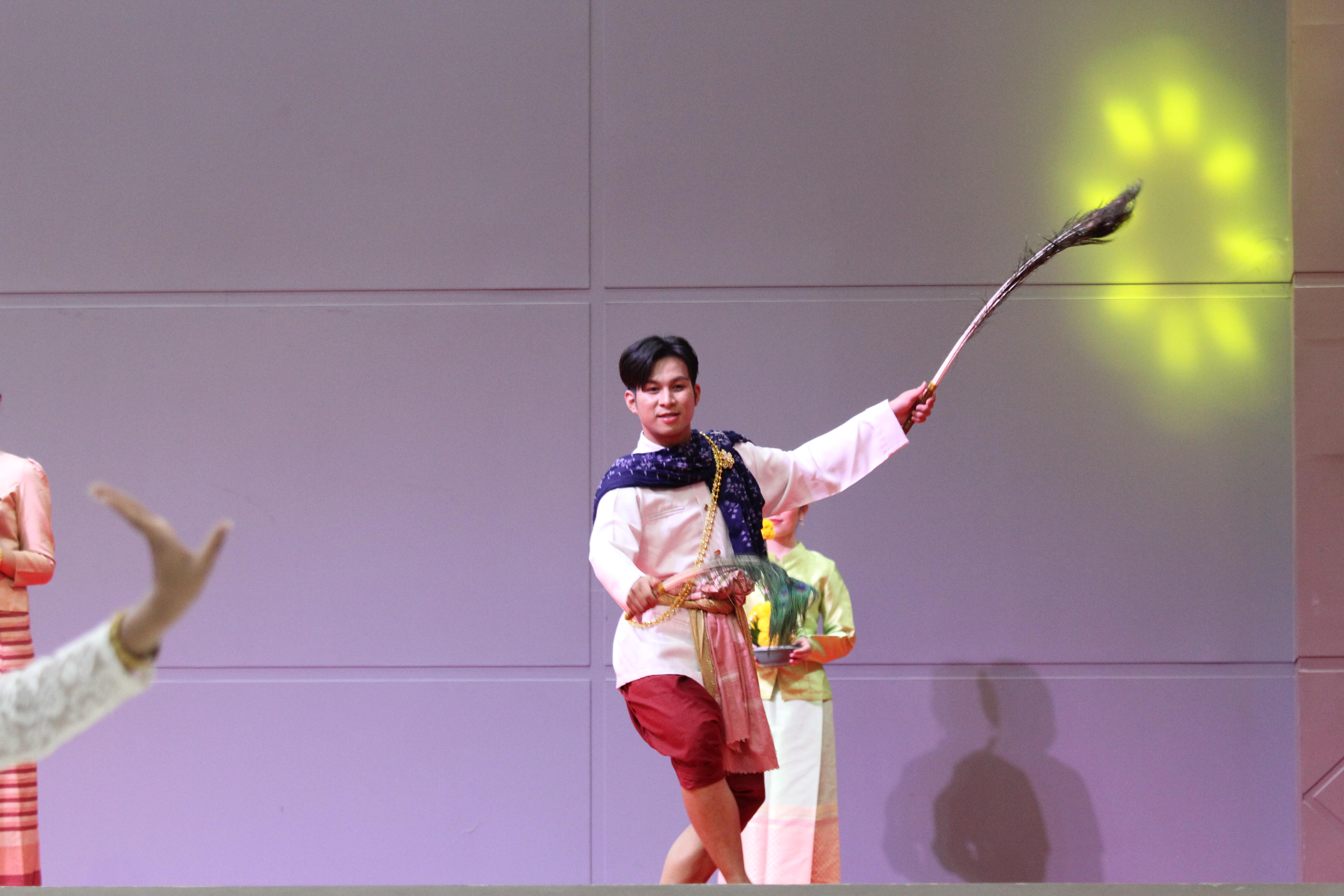 228. พิธีเปิดการแข่งขันทักษะวิชาการวิชาชีพครูและส่งเสริมศิลปวัฒนธรรม ครั้งที่13 มหาวิทยาลัยราชภัฏภาคเหนือ 8 สถาบัน