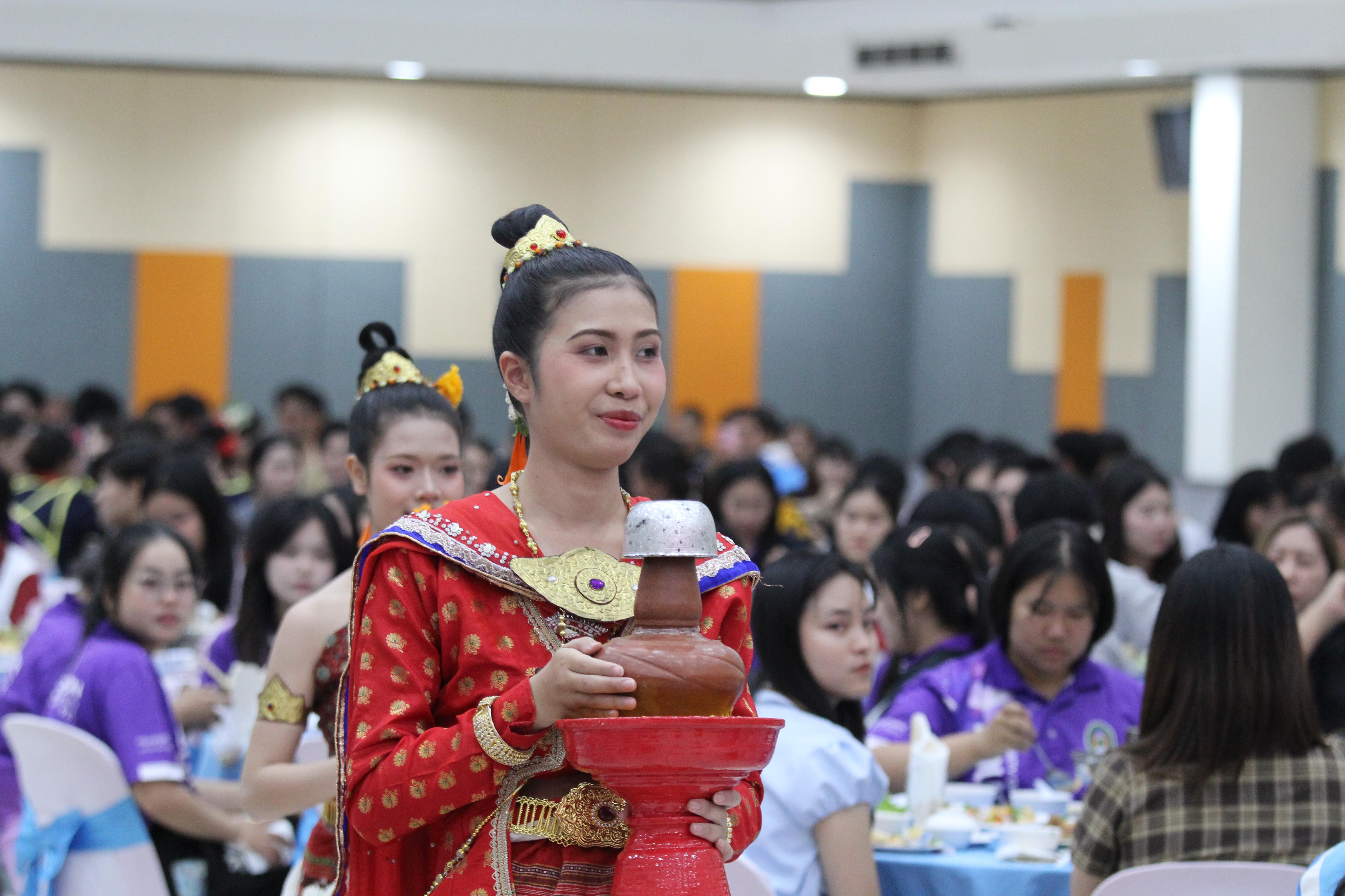 260. พิธีเปิดการแข่งขันทักษะวิชาการวิชาชีพครูและส่งเสริมศิลปวัฒนธรรม ครั้งที่13 มหาวิทยาลัยราชภัฏภาคเหนือ 8 สถาบัน