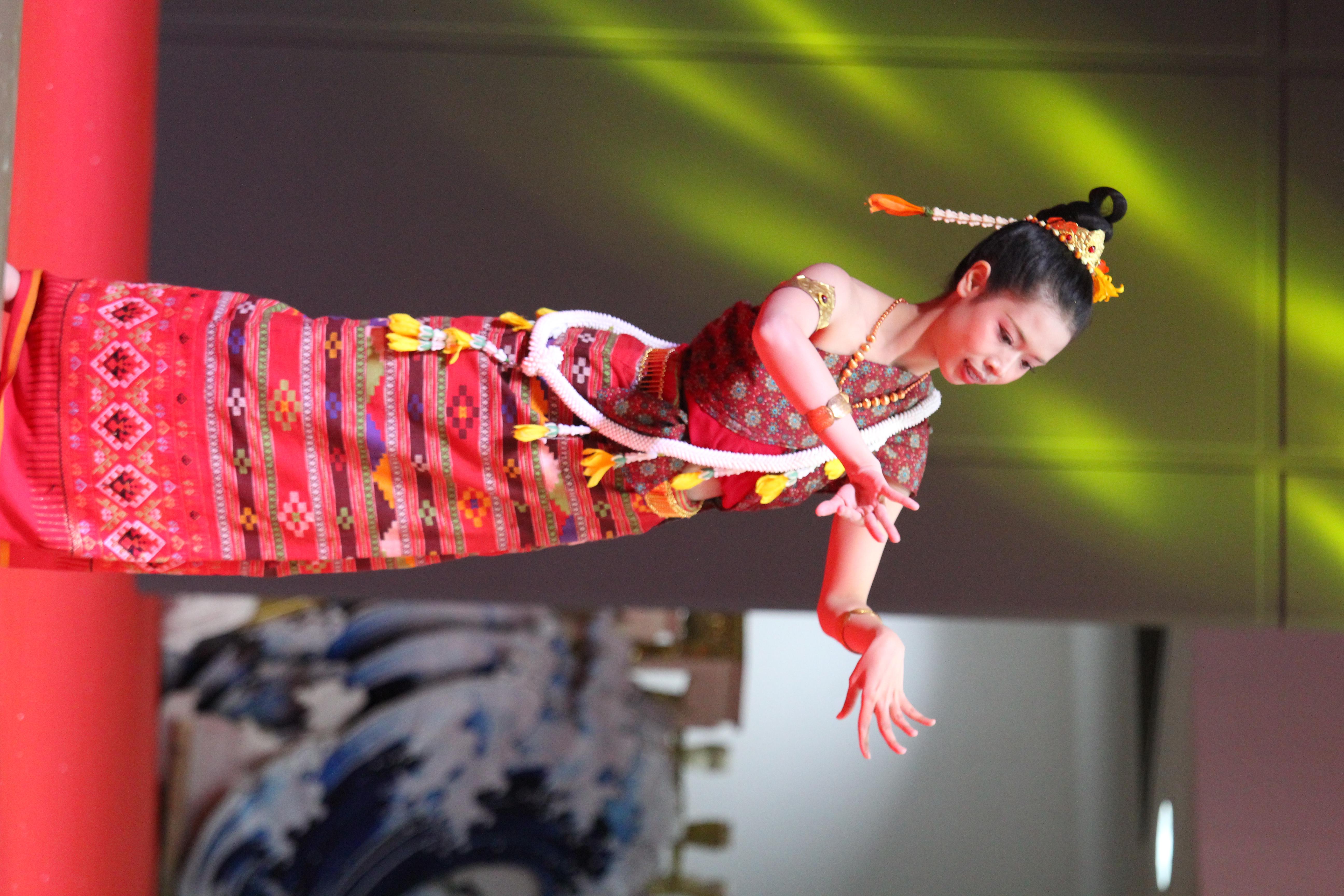 302. พิธีเปิดการแข่งขันทักษะวิชาการวิชาชีพครูและส่งเสริมศิลปวัฒนธรรม ครั้งที่13 มหาวิทยาลัยราชภัฏภาคเหนือ 8 สถาบัน