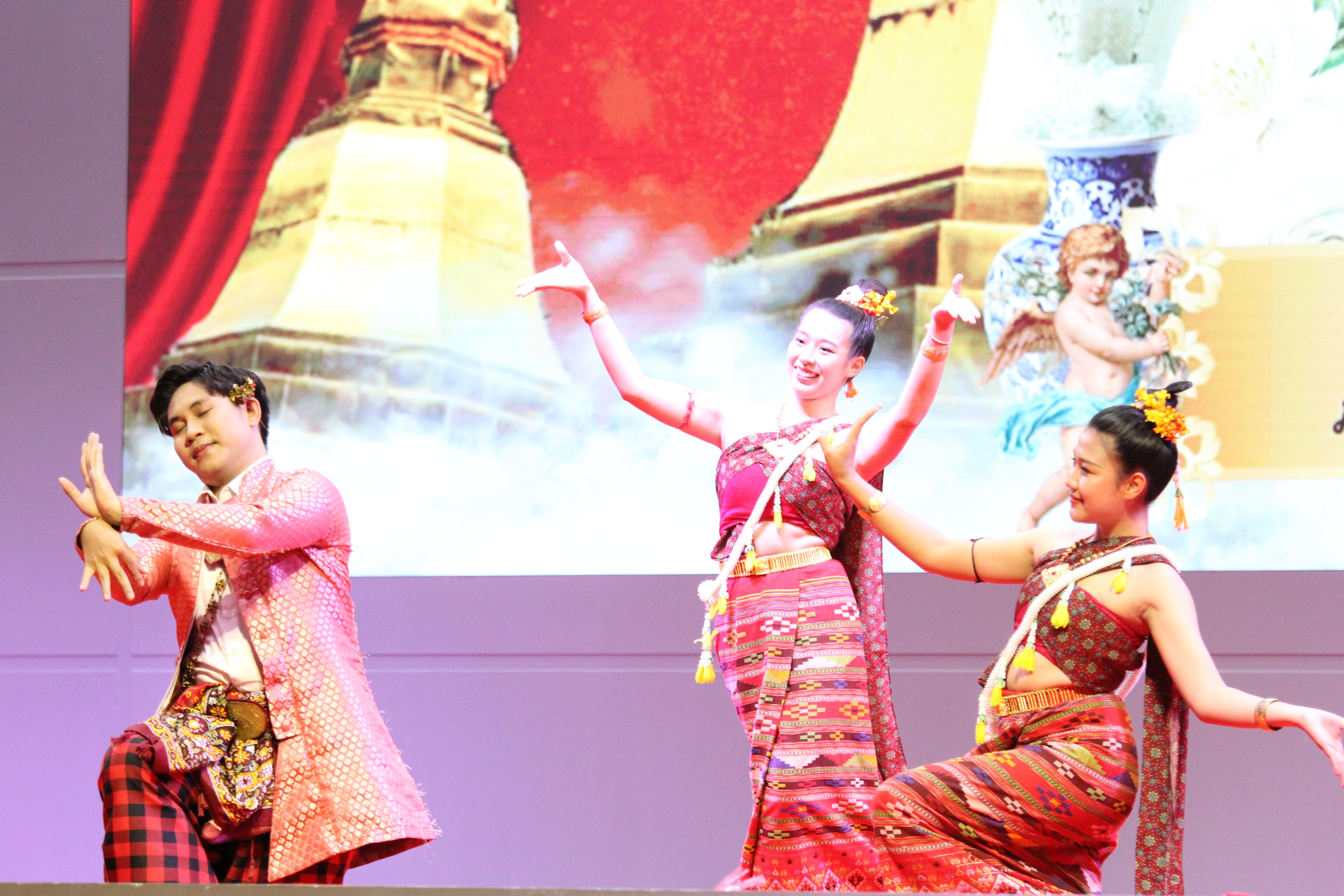 317. พิธีเปิดการแข่งขันทักษะวิชาการวิชาชีพครูและส่งเสริมศิลปวัฒนธรรม ครั้งที่13 มหาวิทยาลัยราชภัฏภาคเหนือ 8 สถาบัน