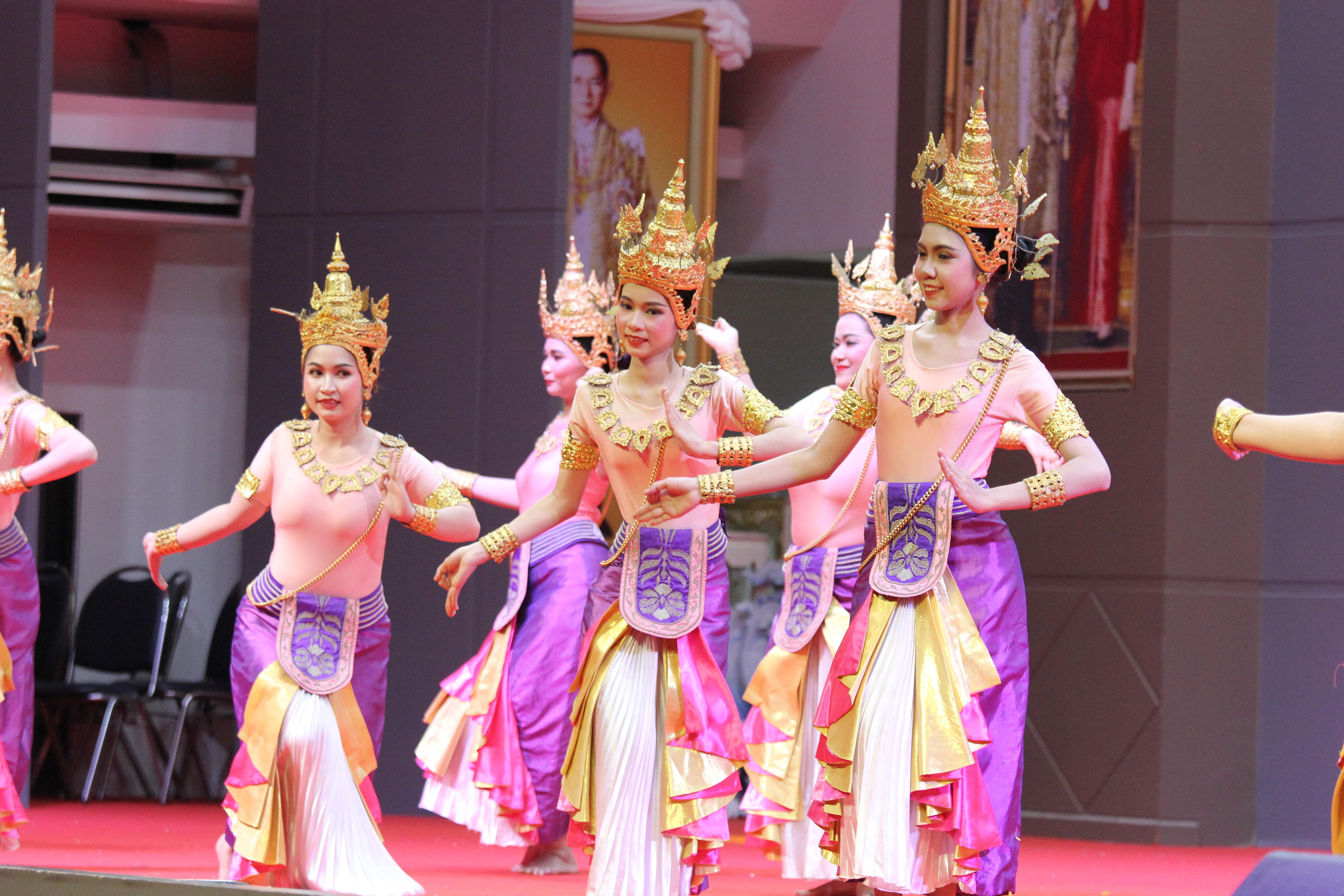 324. พิธีเปิดการแข่งขันทักษะวิชาการวิชาชีพครูและส่งเสริมศิลปวัฒนธรรม ครั้งที่13 มหาวิทยาลัยราชภัฏภาคเหนือ 8 สถาบัน