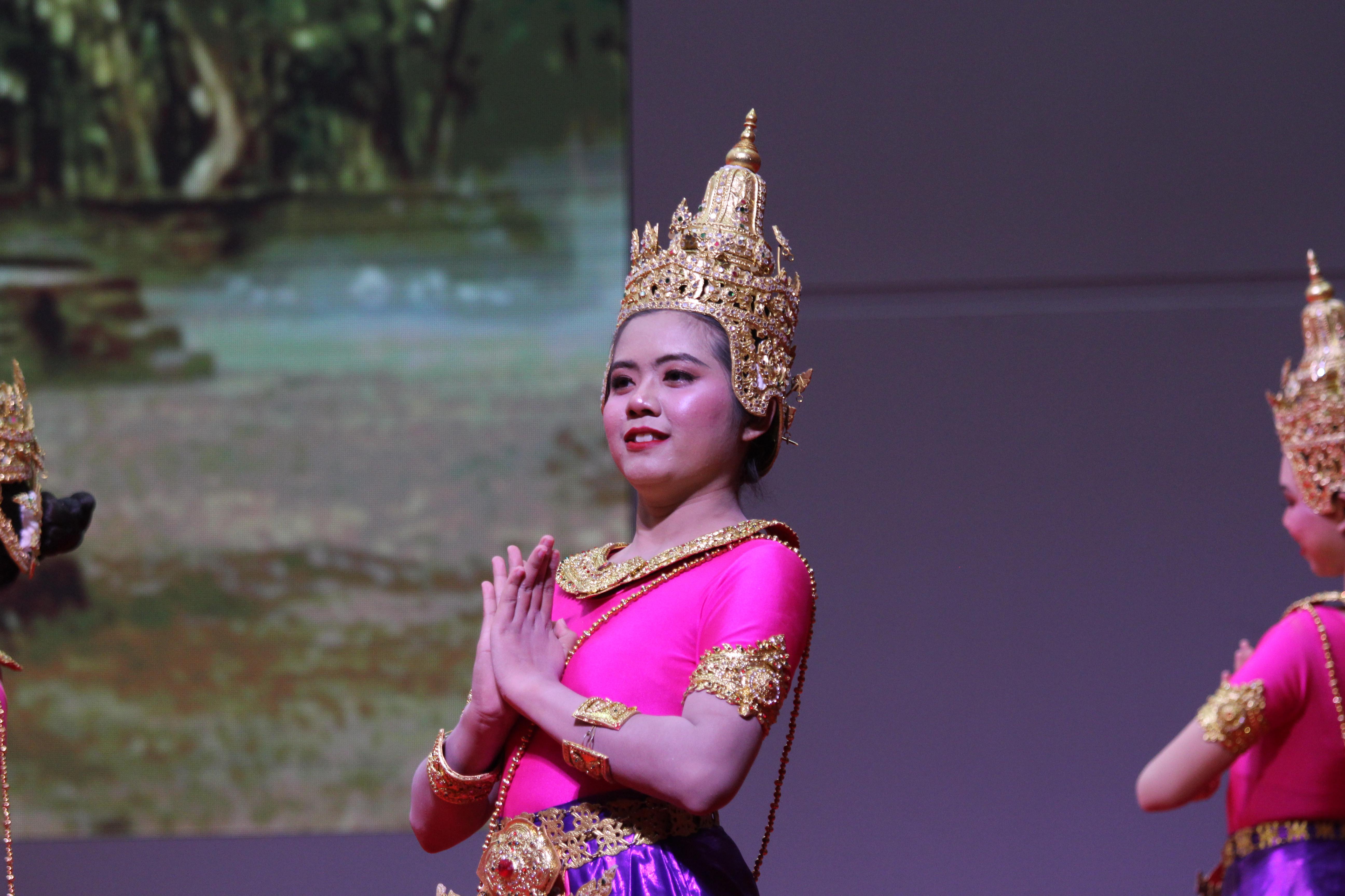 335. พิธีเปิดการแข่งขันทักษะวิชาการวิชาชีพครูและส่งเสริมศิลปวัฒนธรรม ครั้งที่13 มหาวิทยาลัยราชภัฏภาคเหนือ 8 สถาบัน