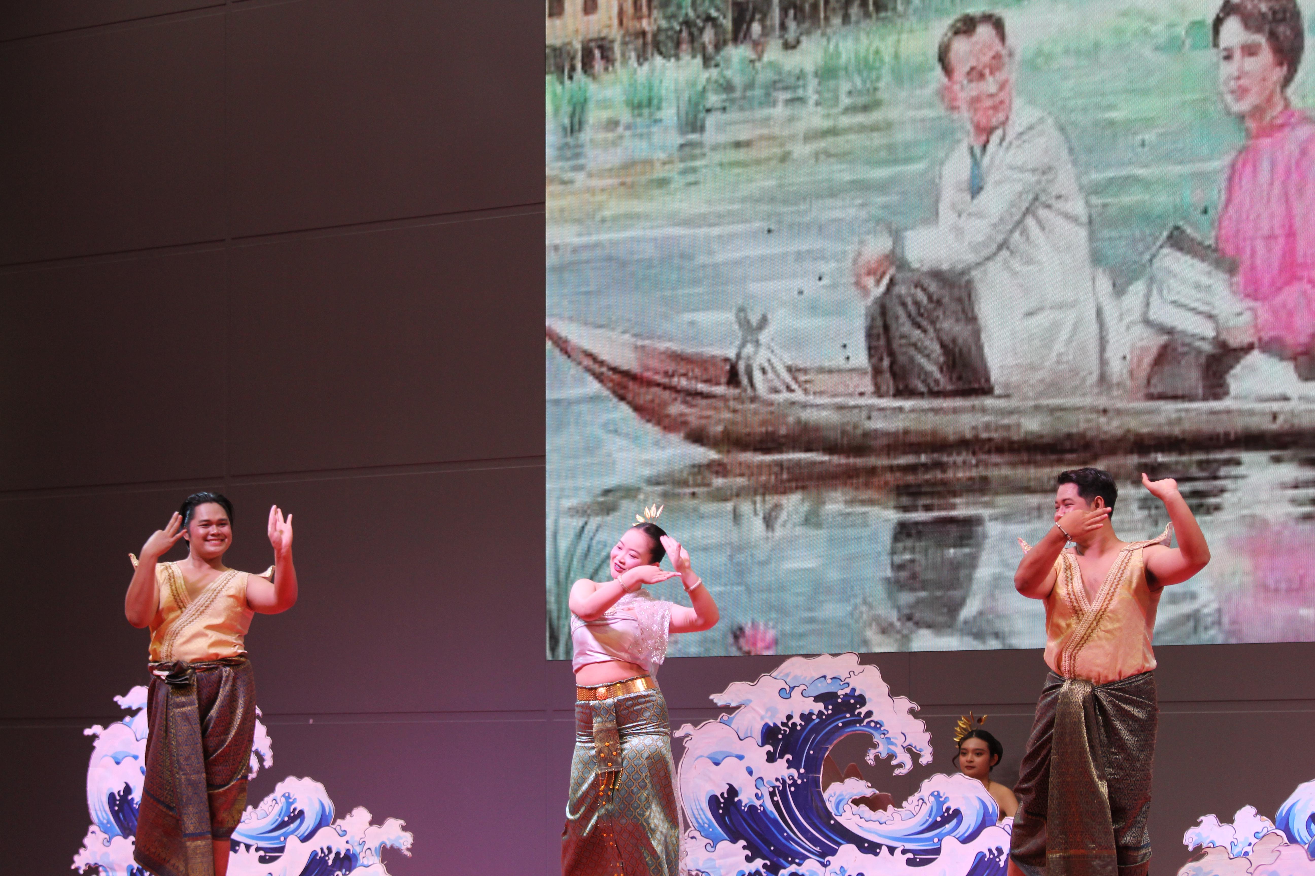 376. พิธีเปิดการแข่งขันทักษะวิชาการวิชาชีพครูและส่งเสริมศิลปวัฒนธรรม ครั้งที่13 มหาวิทยาลัยราชภัฏภาคเหนือ 8 สถาบัน